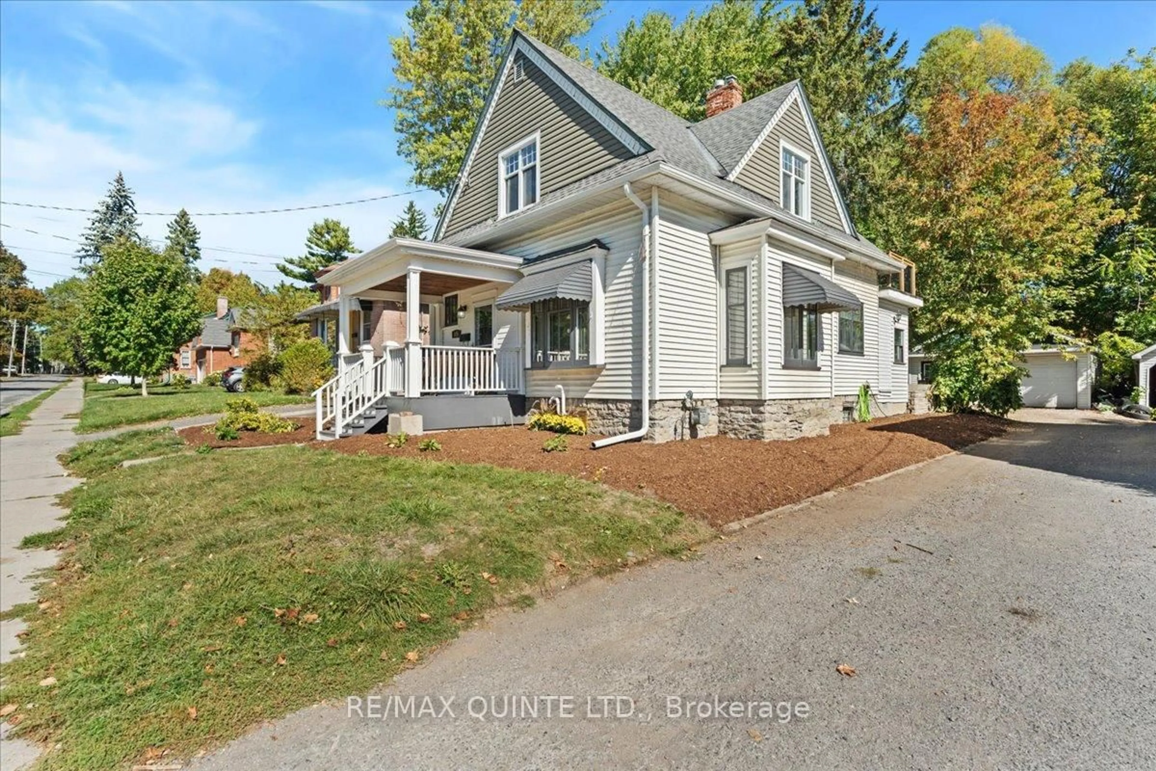 Home with vinyl exterior material, street for 159 Ann St, Belleville Ontario K8N 3L2