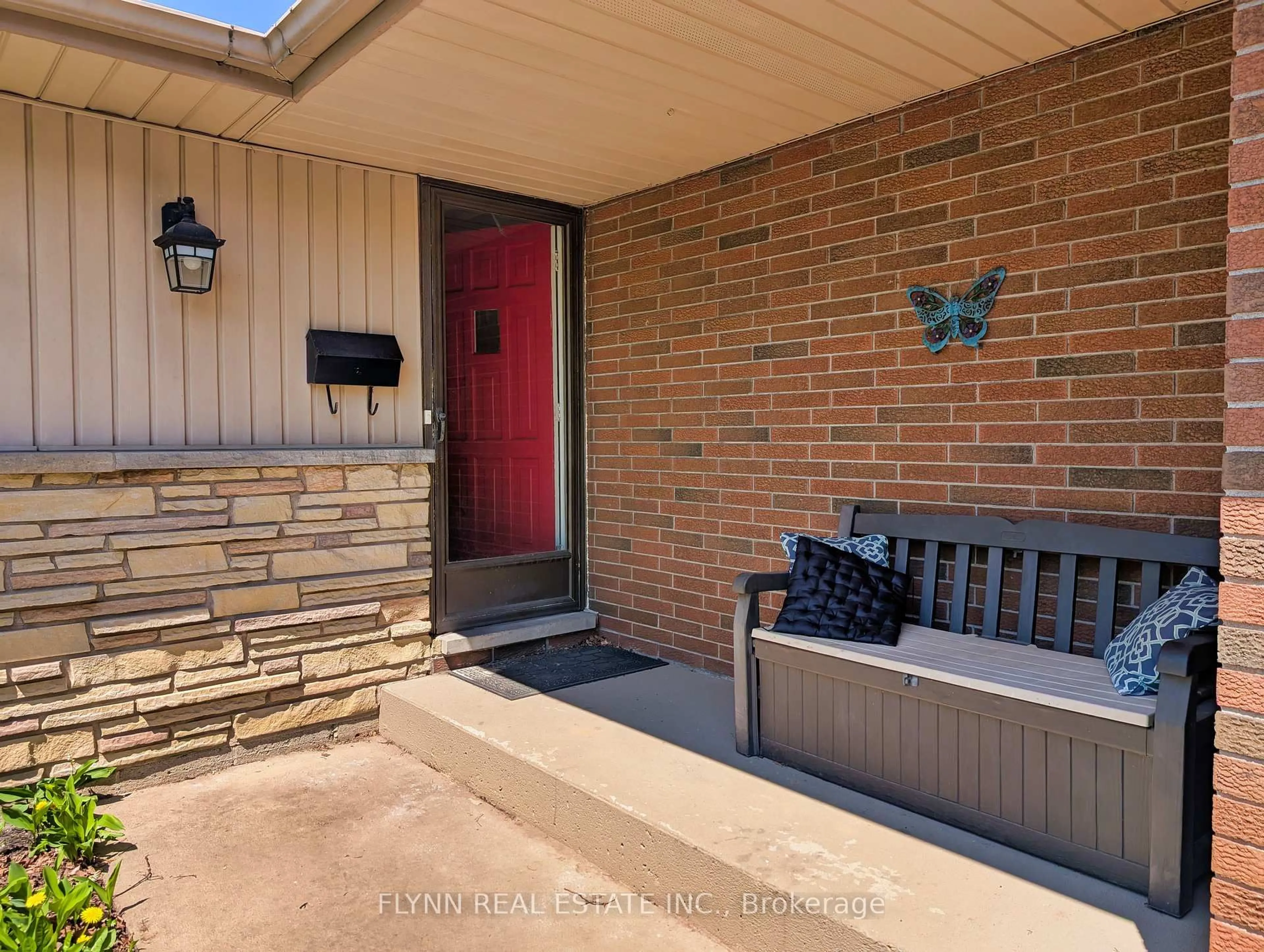 Unknown for 6707 CRAWFORD St, Niagara Falls Ontario L2E 5Z3