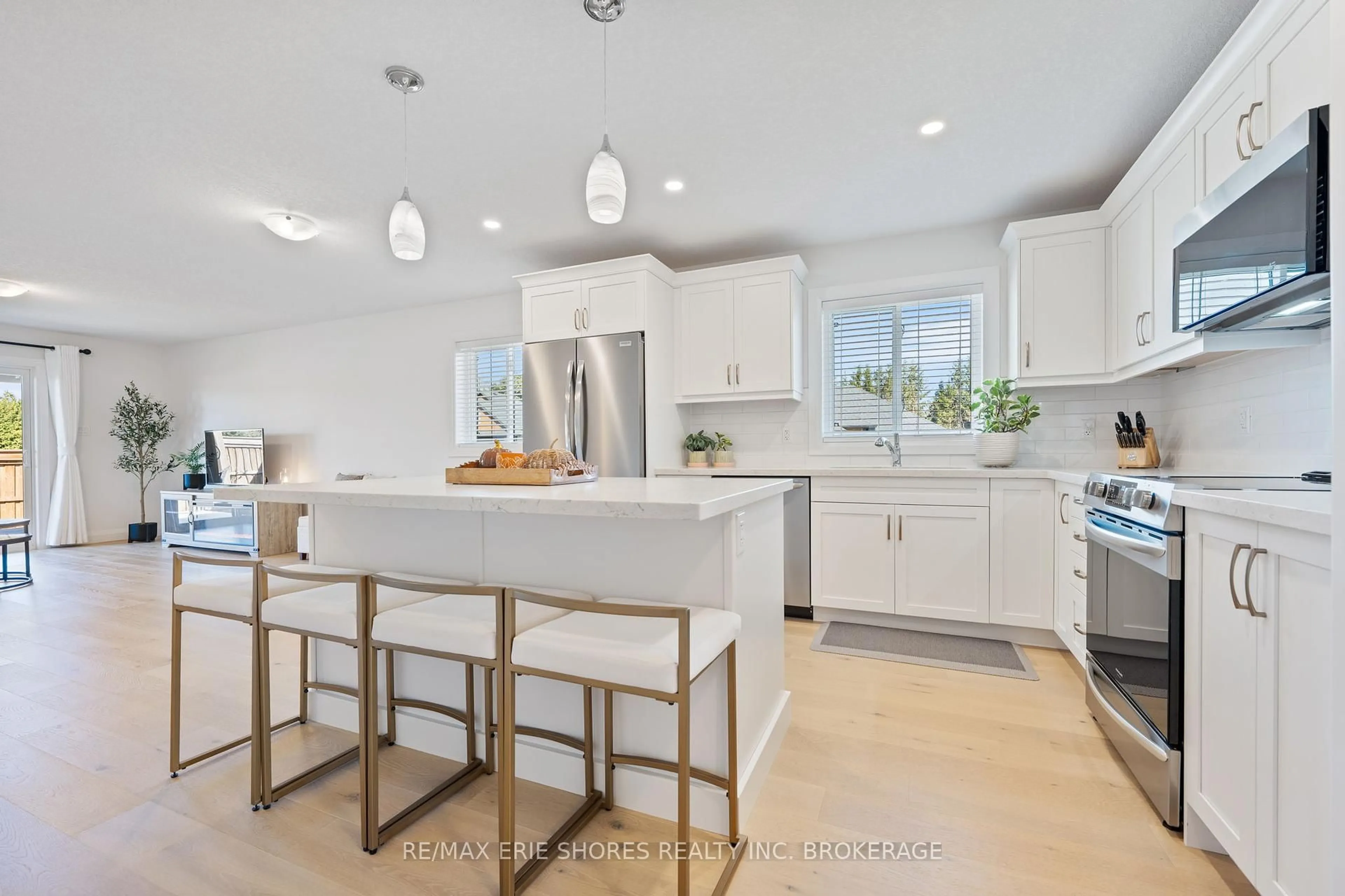 Open concept kitchen, ceramic/tile floor for 1 Peachleaf Lane, Norfolk Ontario N0E 1Y0