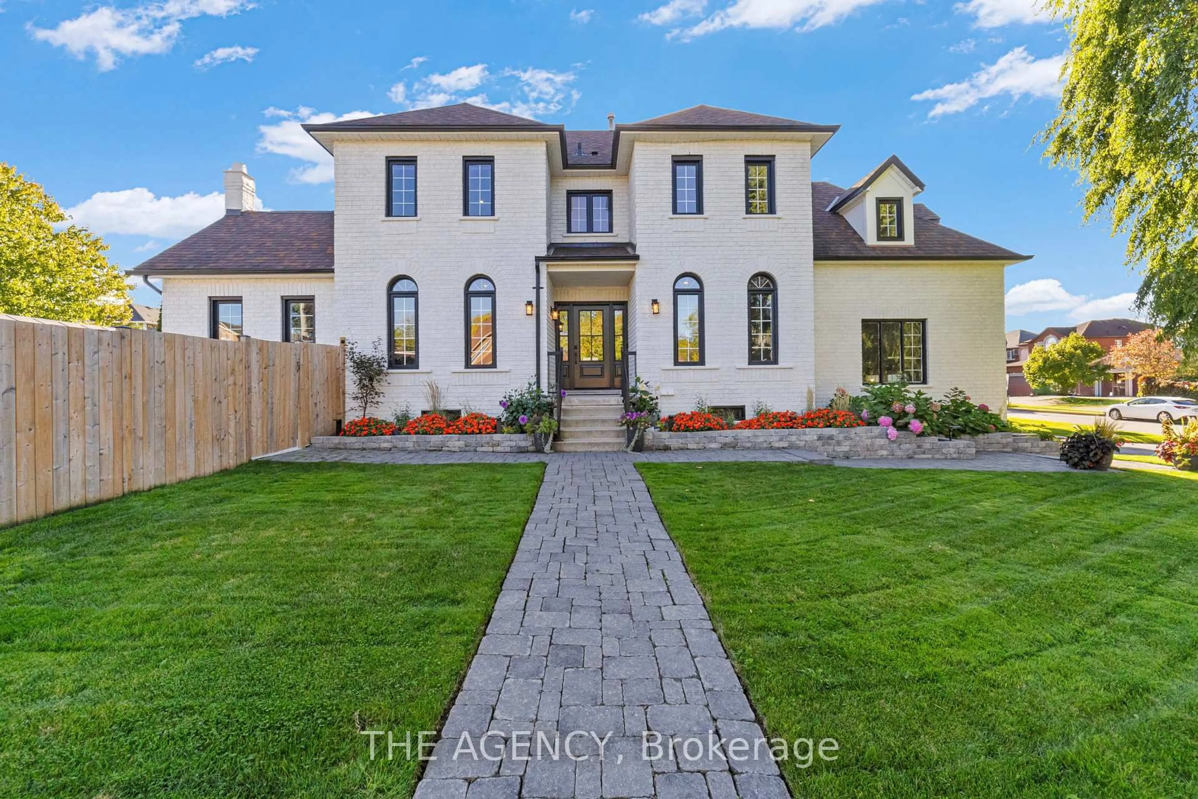 Home with brick exterior material, street for 28 Fenwick Pl, Hamilton Ontario L8B 0P5