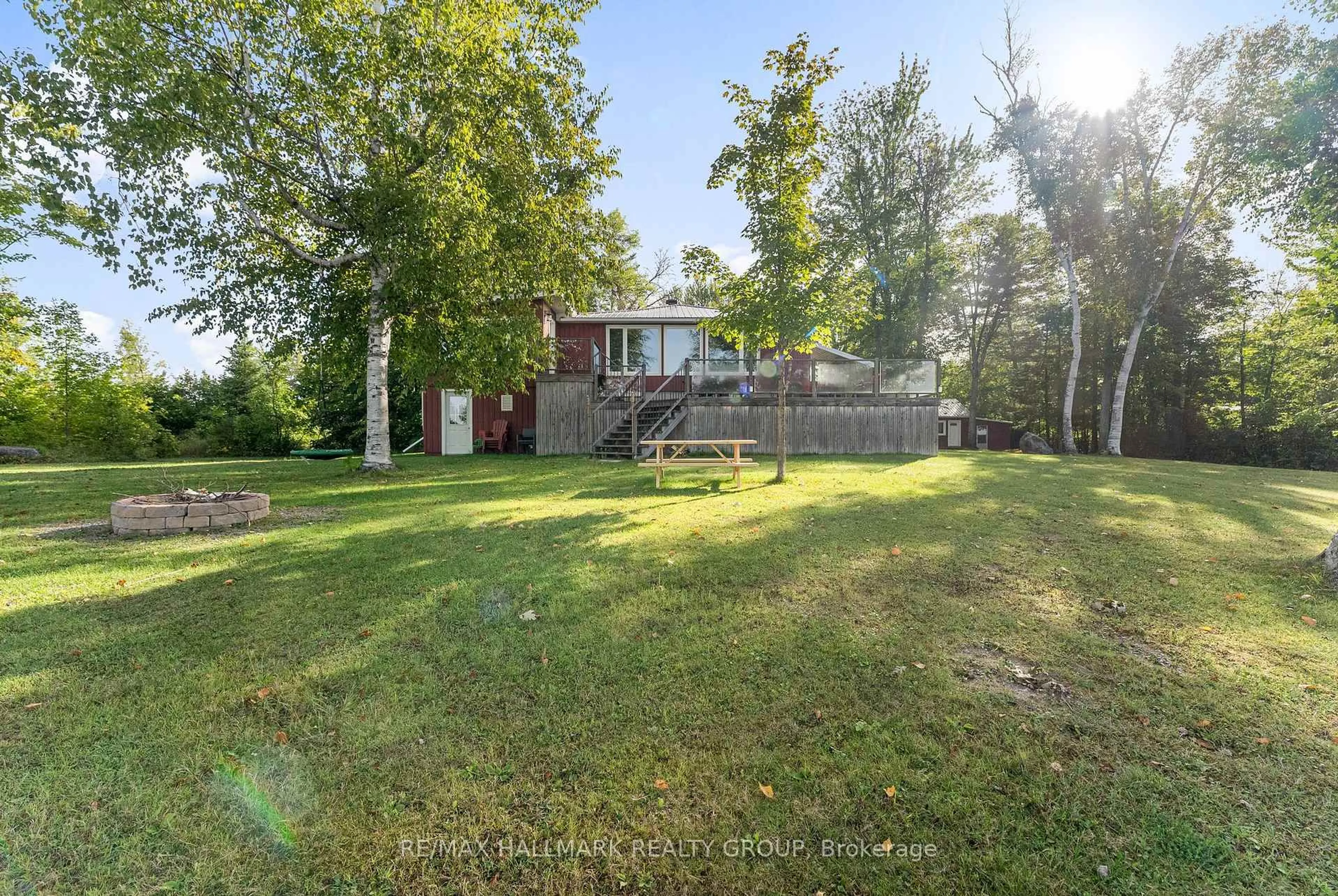 A pic from outside/outdoor area/front of a property/back of a property/a pic from drone, unknown for 347 Gervais Rd, Westmeath Ontario K0J 2L0