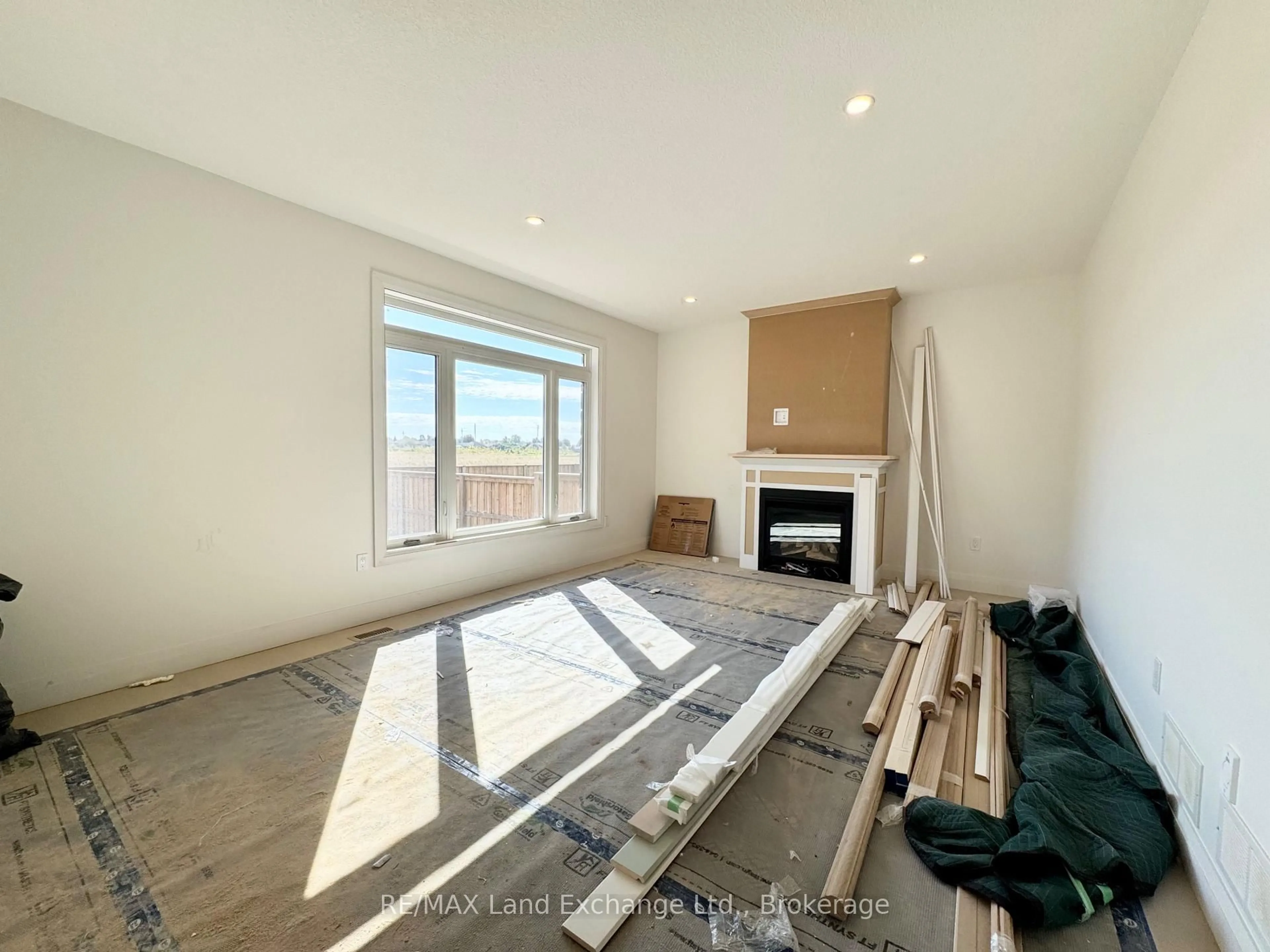 A pic of a room for 379 Ridge St, Saugeen Shores Ontario N0H 2C3
