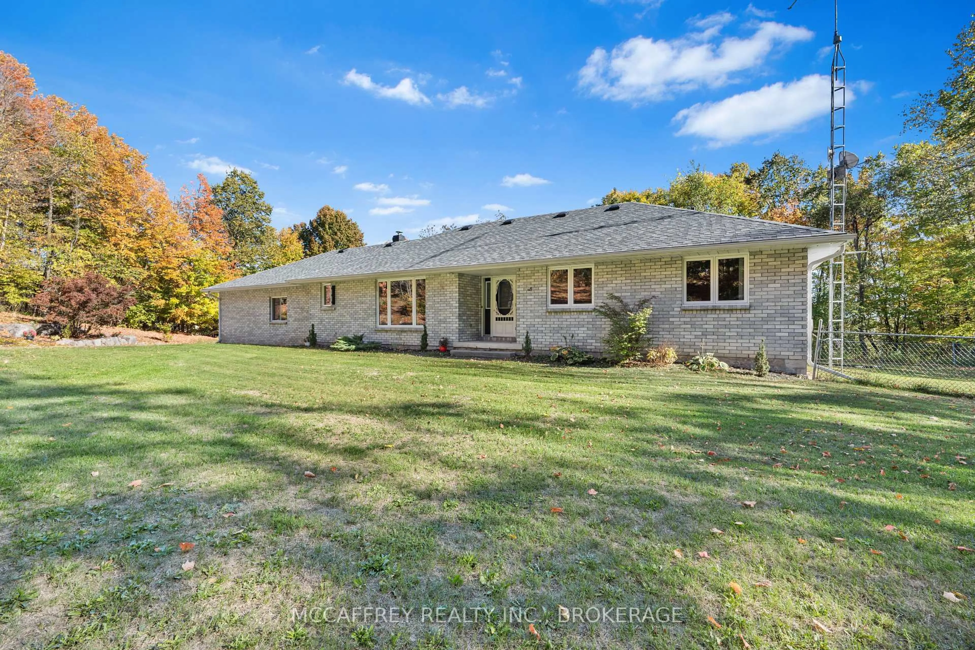 A pic from outside/outdoor area/front of a property/back of a property/a pic from drone, unknown for 51 Luffman Rd, Tweed Ontario K0K 2L0