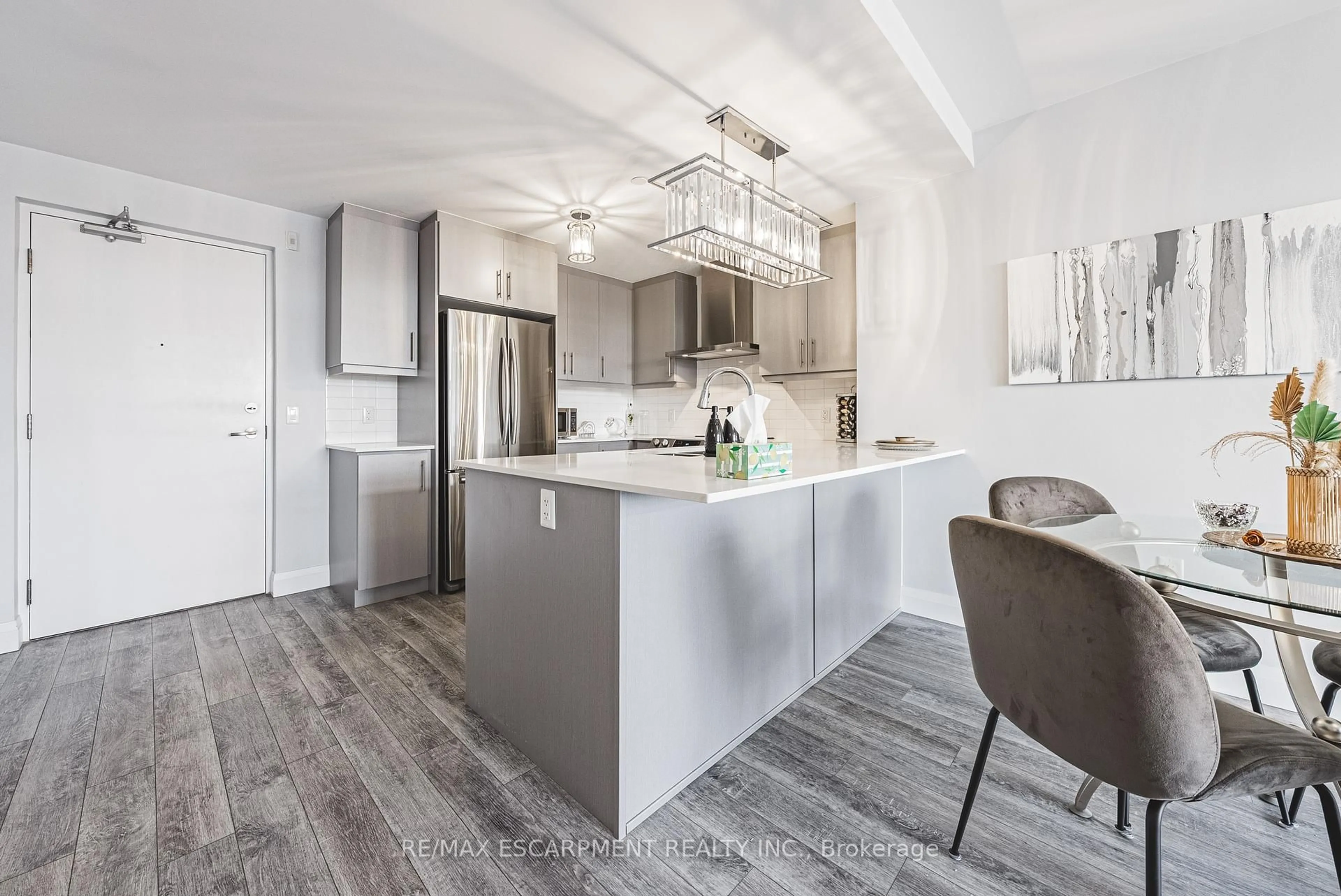 Open concept kitchen, unknown for 1 Redfern Ave #317, Hamilton Ontario L9C 0E6