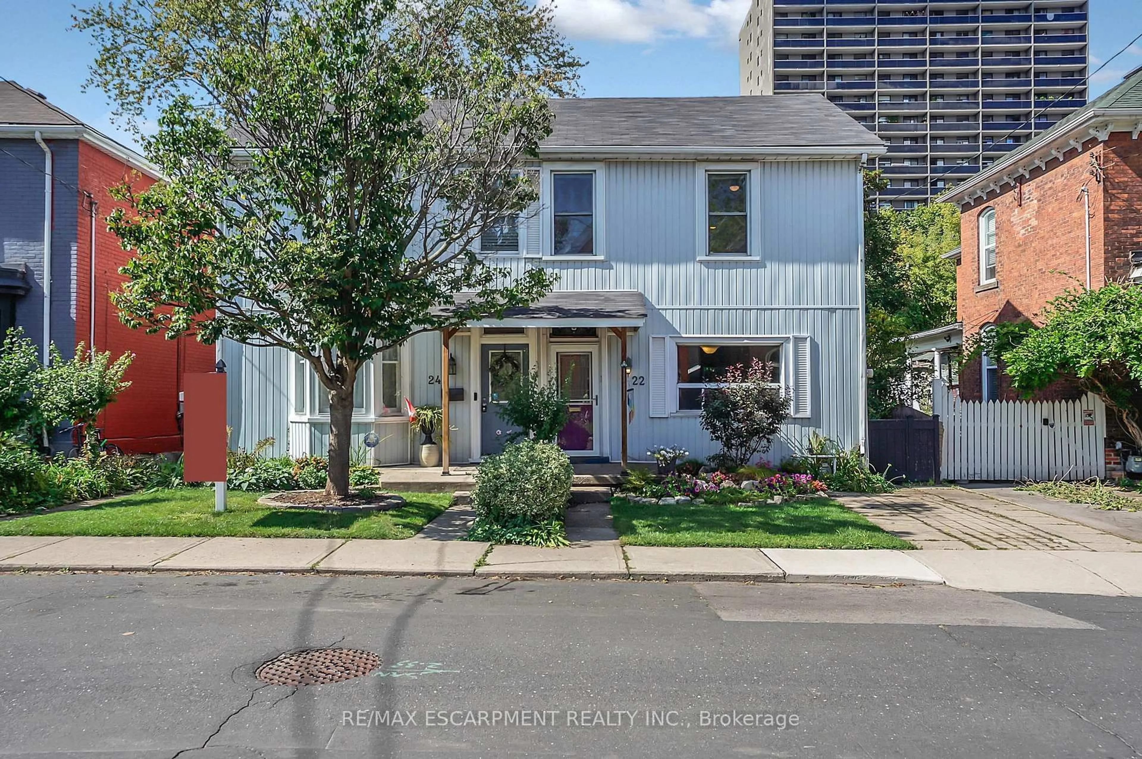 Unknown for 22 Liberty St, Hamilton Ontario L8N 2N6