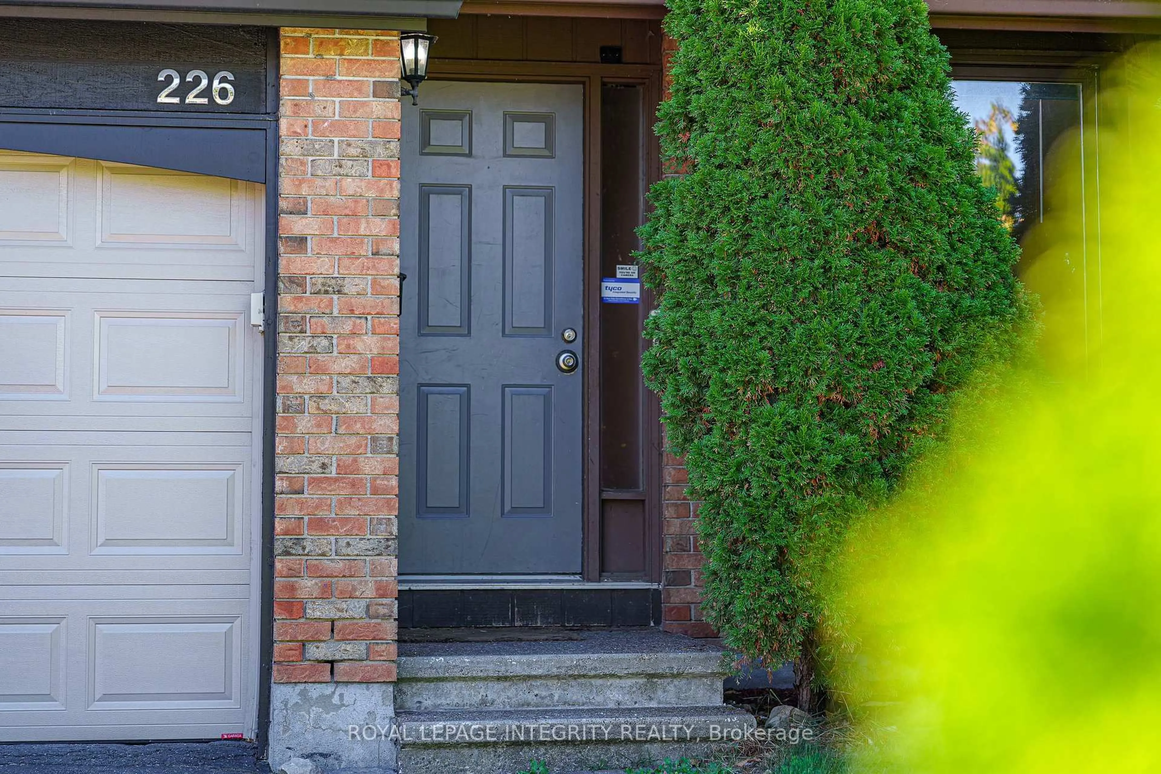Unknown for 226 Sherway Dr, Barrhaven Ontario K2J 2G3