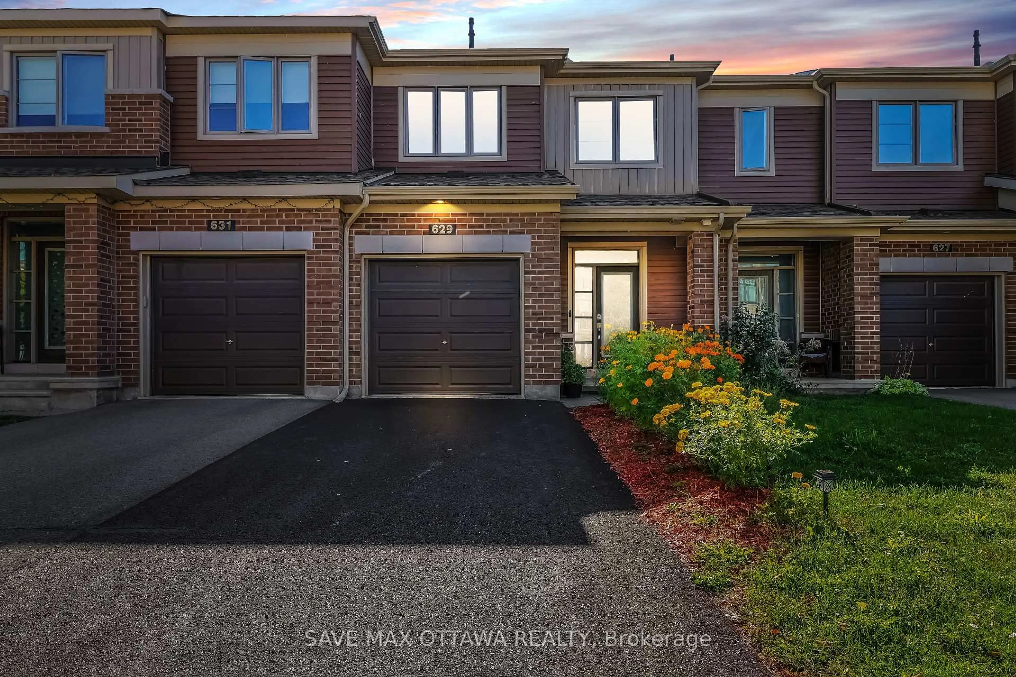 Home with brick exterior material, street for 629 Lauraleaf Cres, Ottawa Ontario K2J 6G9