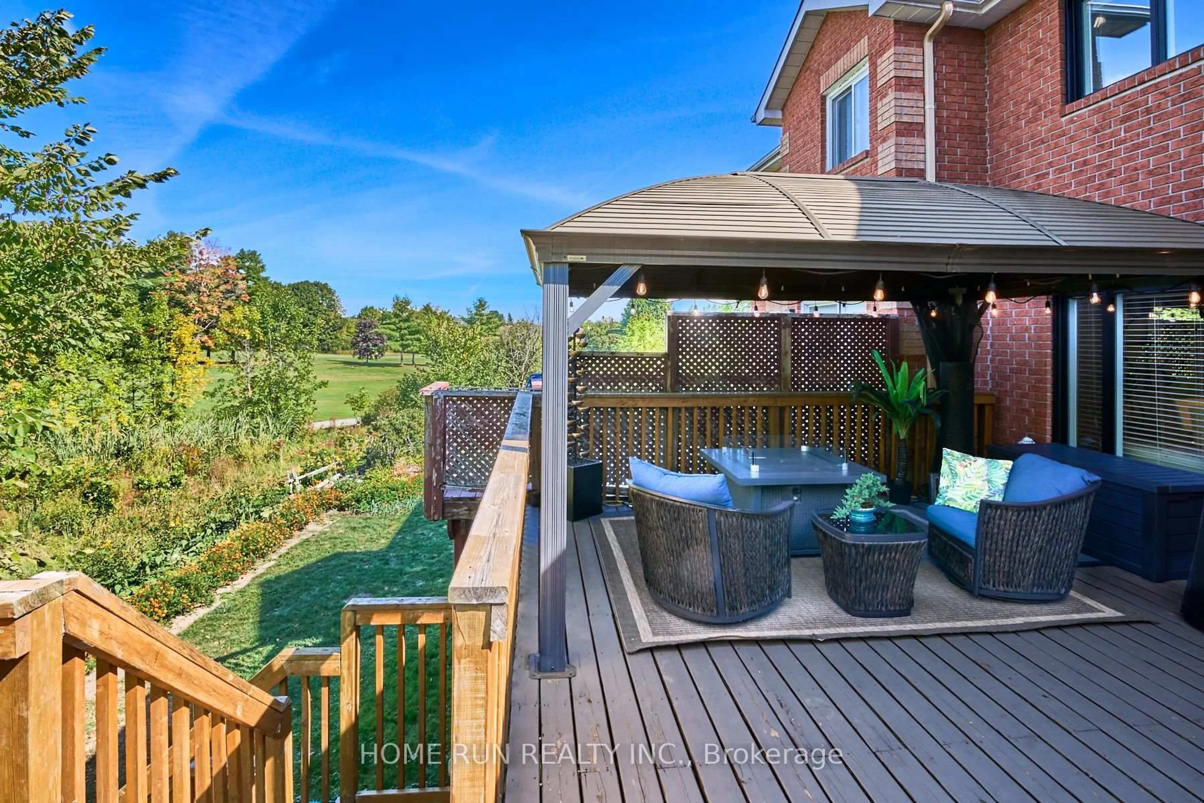Patio, water/lake/river/ocean view for 21 Longboat Crt, Kanata Ontario K2K 2T3