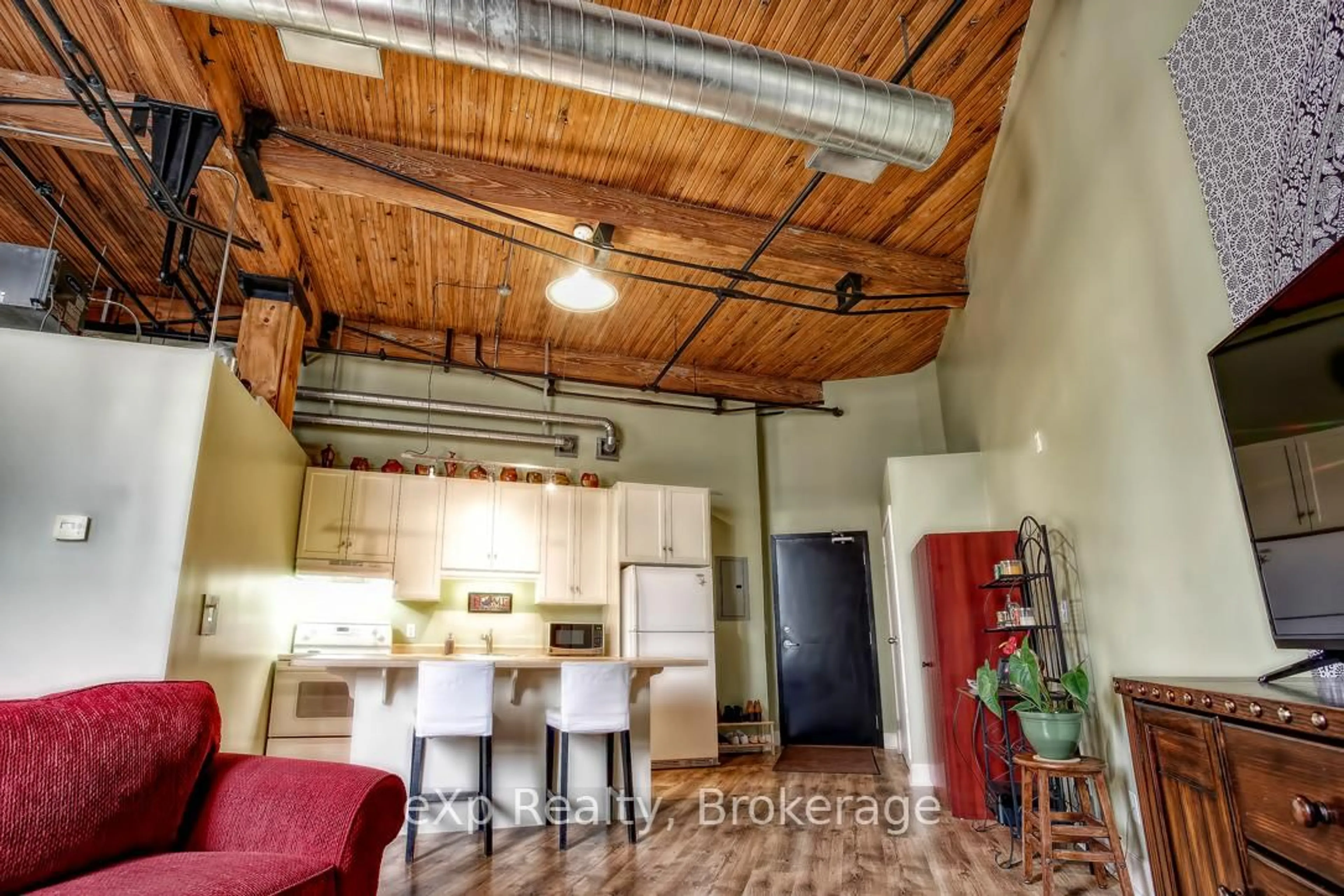 Unknown for 26 Ontario St #111, Guelph Ontario N1E 7K1
