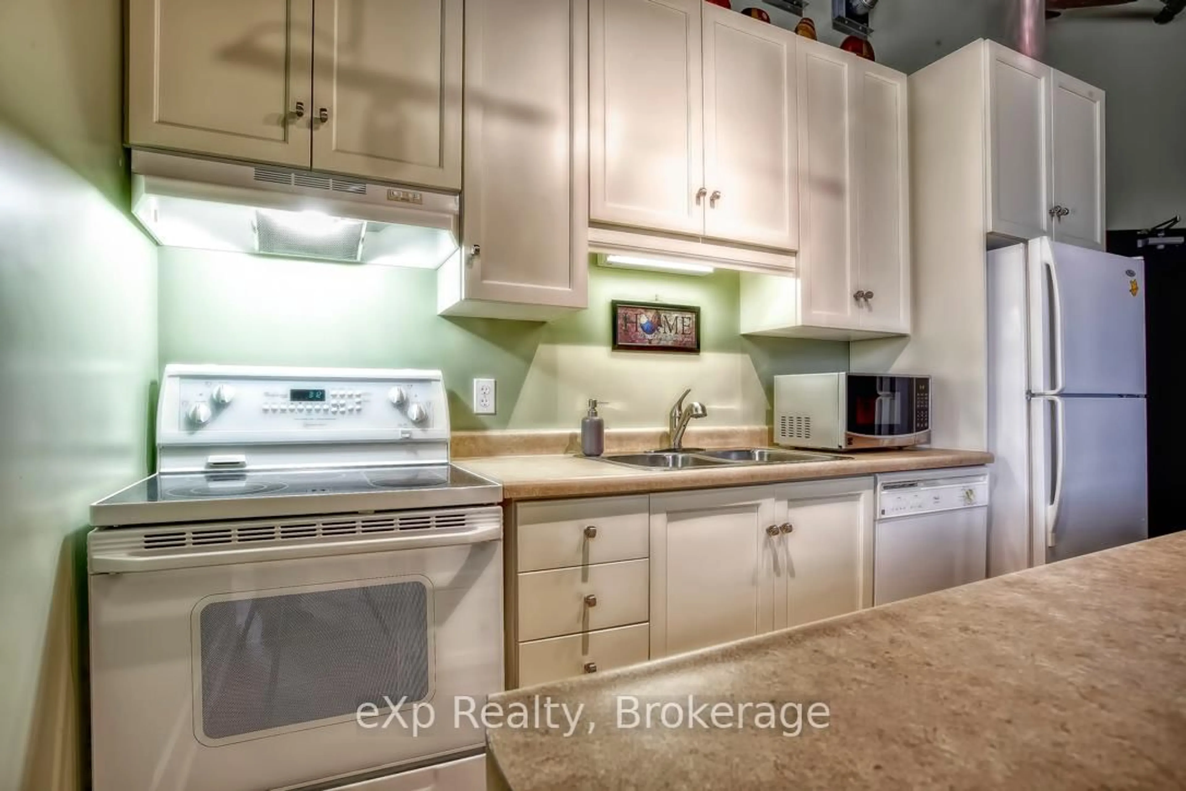 Standard kitchen, unknown for 26 Ontario St #111, Guelph Ontario N1E 7K1