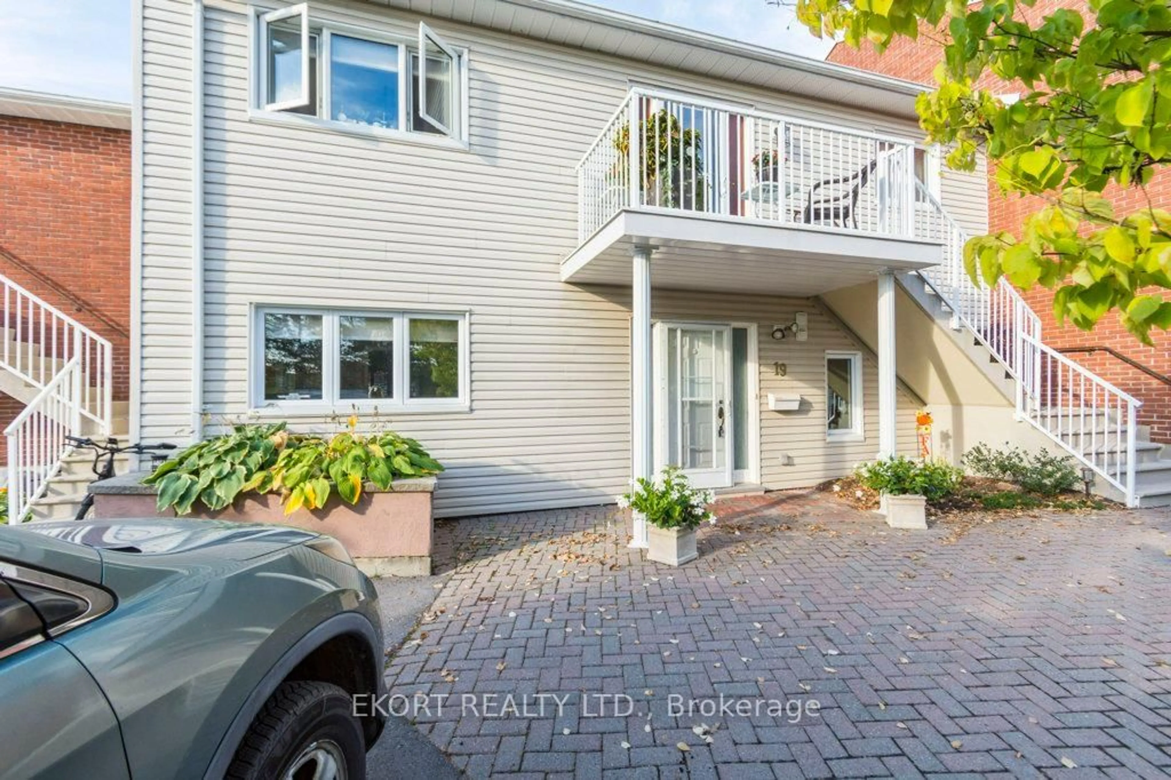 Unknown for 179 Herchimer Ave #19, Belleville Ontario K8N 4G7