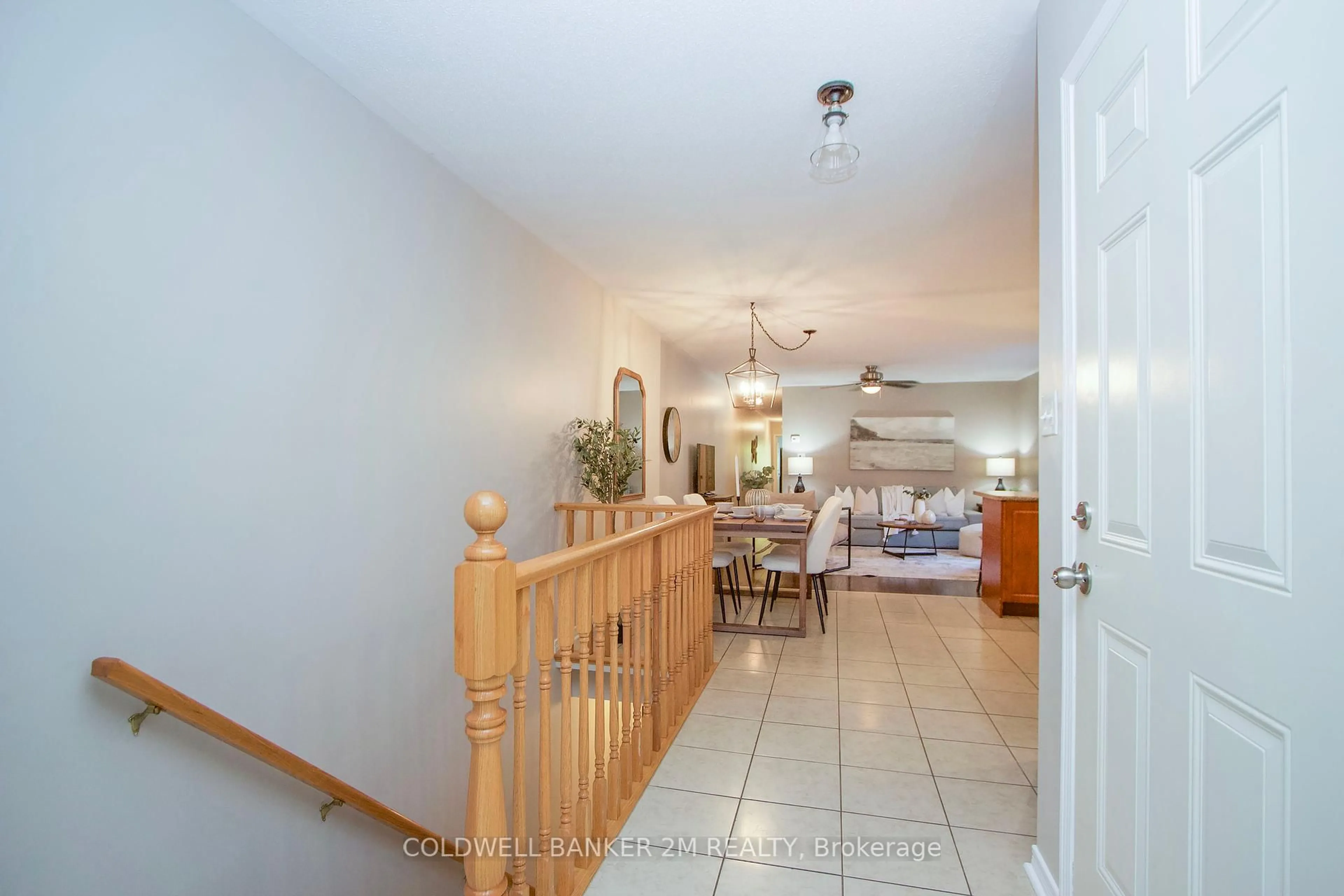 Indoor foyer for 88 Brookside St, Cavan Monaghan Ontario L0A 1G0