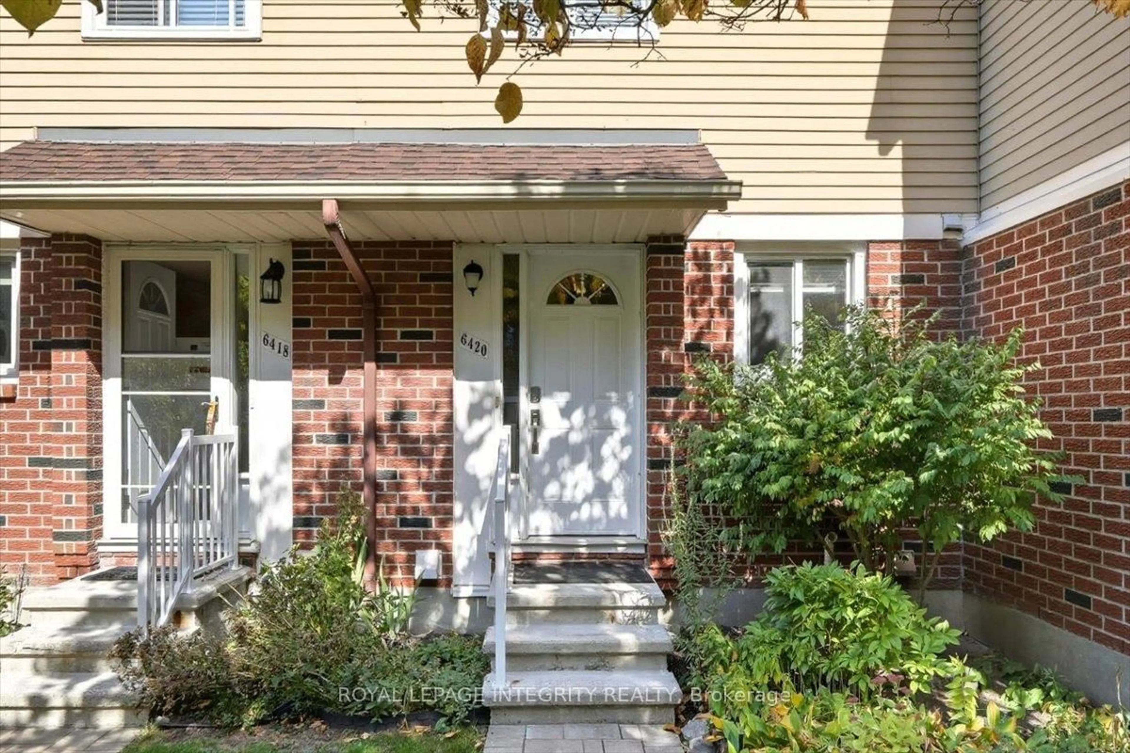 Home with brick exterior material, street for 6420 Bilberry Dr, Ottawa Ontario K1C 4P3