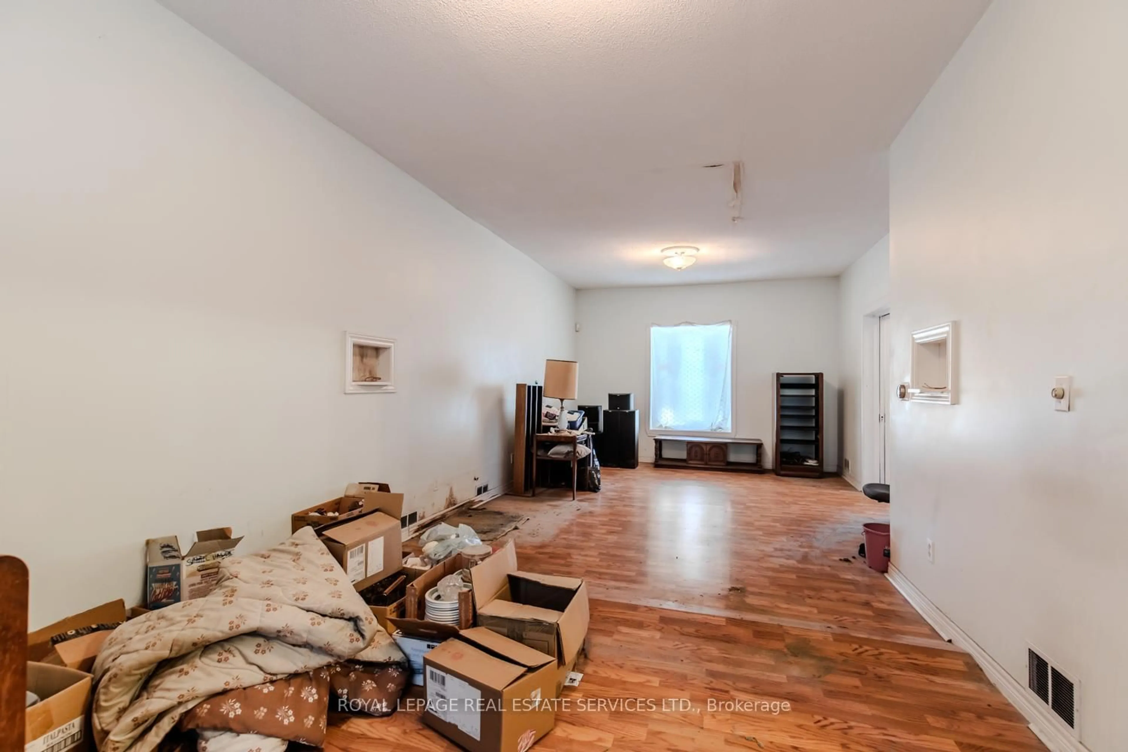 Unknown for 51 BARNESDALE Ave, Hamilton Ontario L8M 2V3
