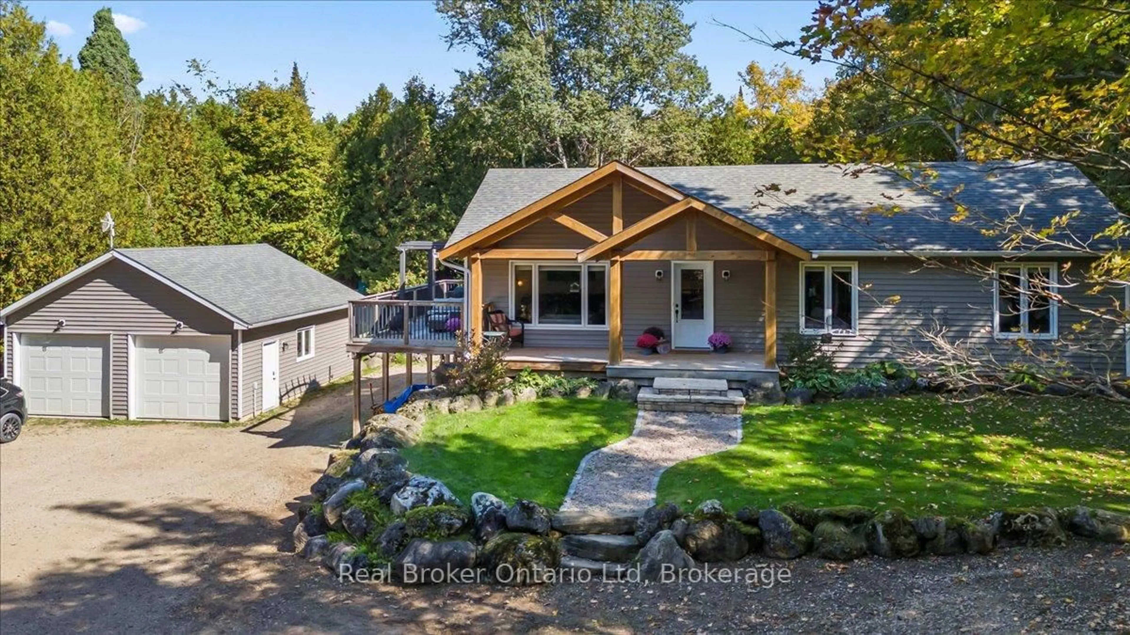 A pic from outside/outdoor area/front of a property/back of a property/a pic from drone, street for 596321 Concession 10 Concession, Chatsworth Ontario N0H 1R0