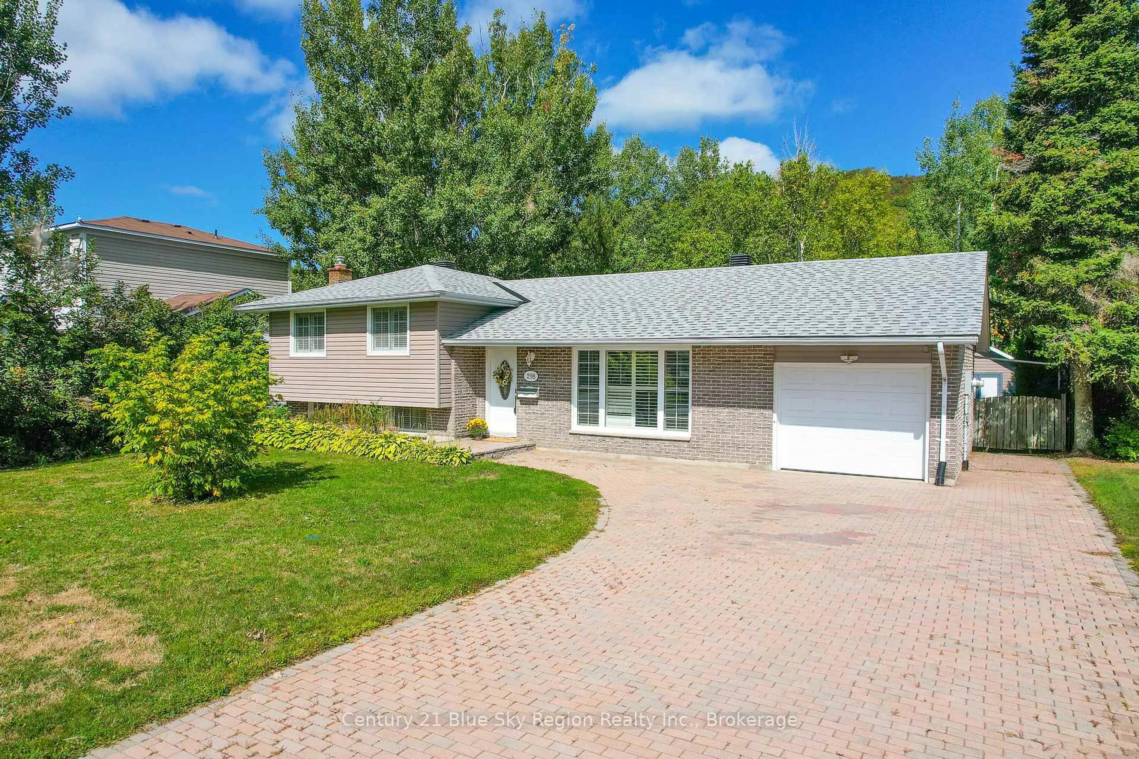 Home with vinyl exterior material, street for 298 Rancier St, North Bay Ontario P1B 8M4