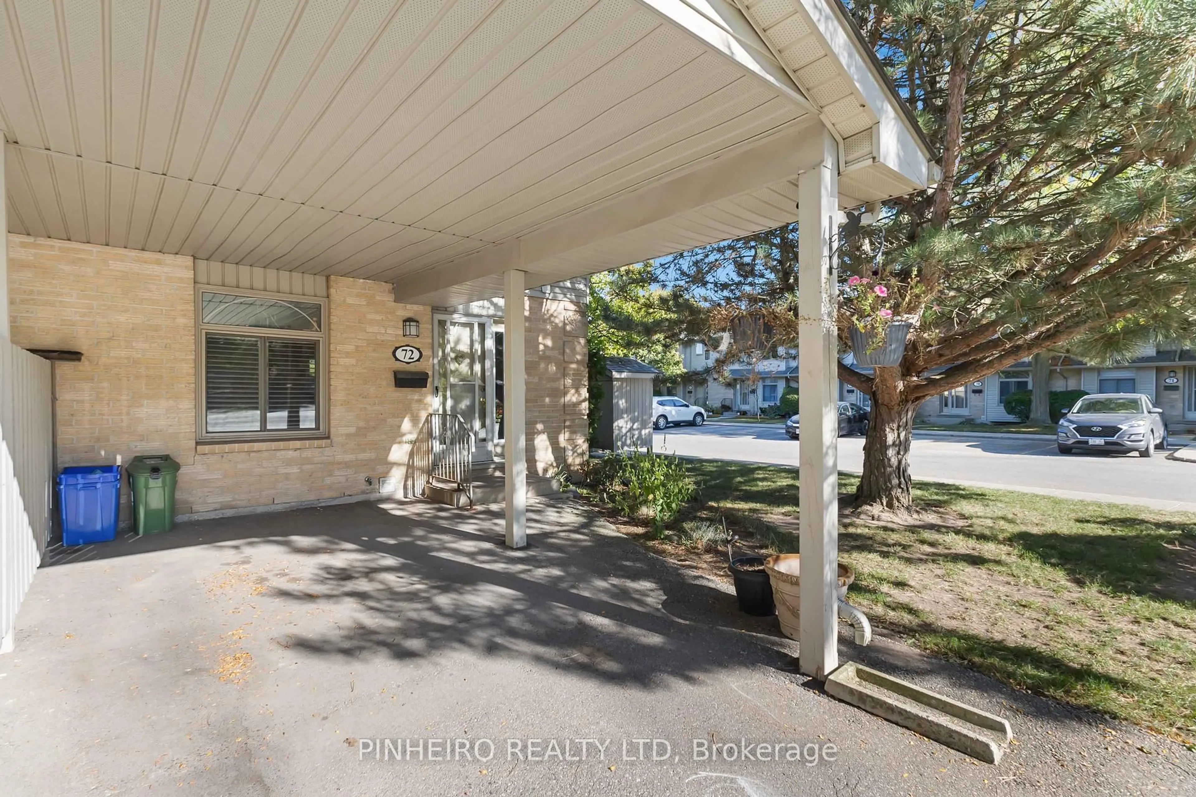 Unknown for 141 Condor Crt #72, London East Ontario N5W 6A1
