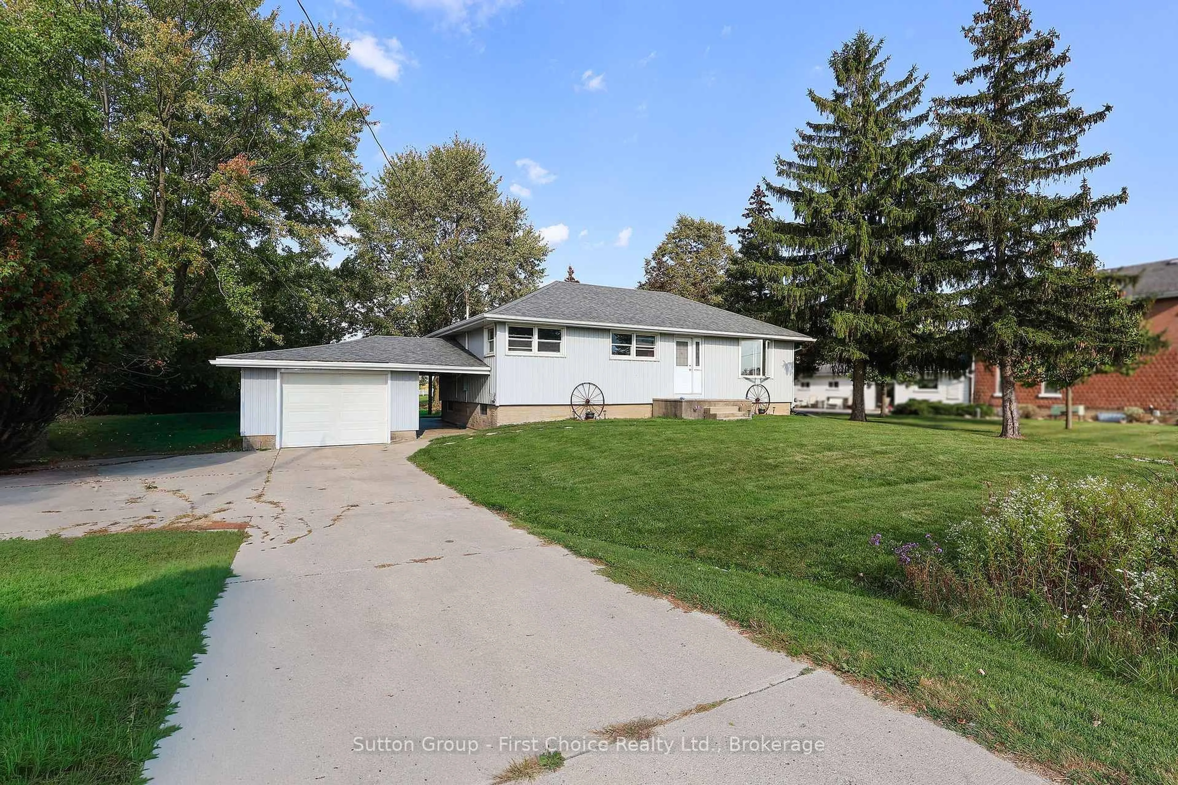 A pic from outside/outdoor area/front of a property/back of a property/a pic from drone, street for 4290 Line 34 Line, Perth East Ontario N5A 6S6
