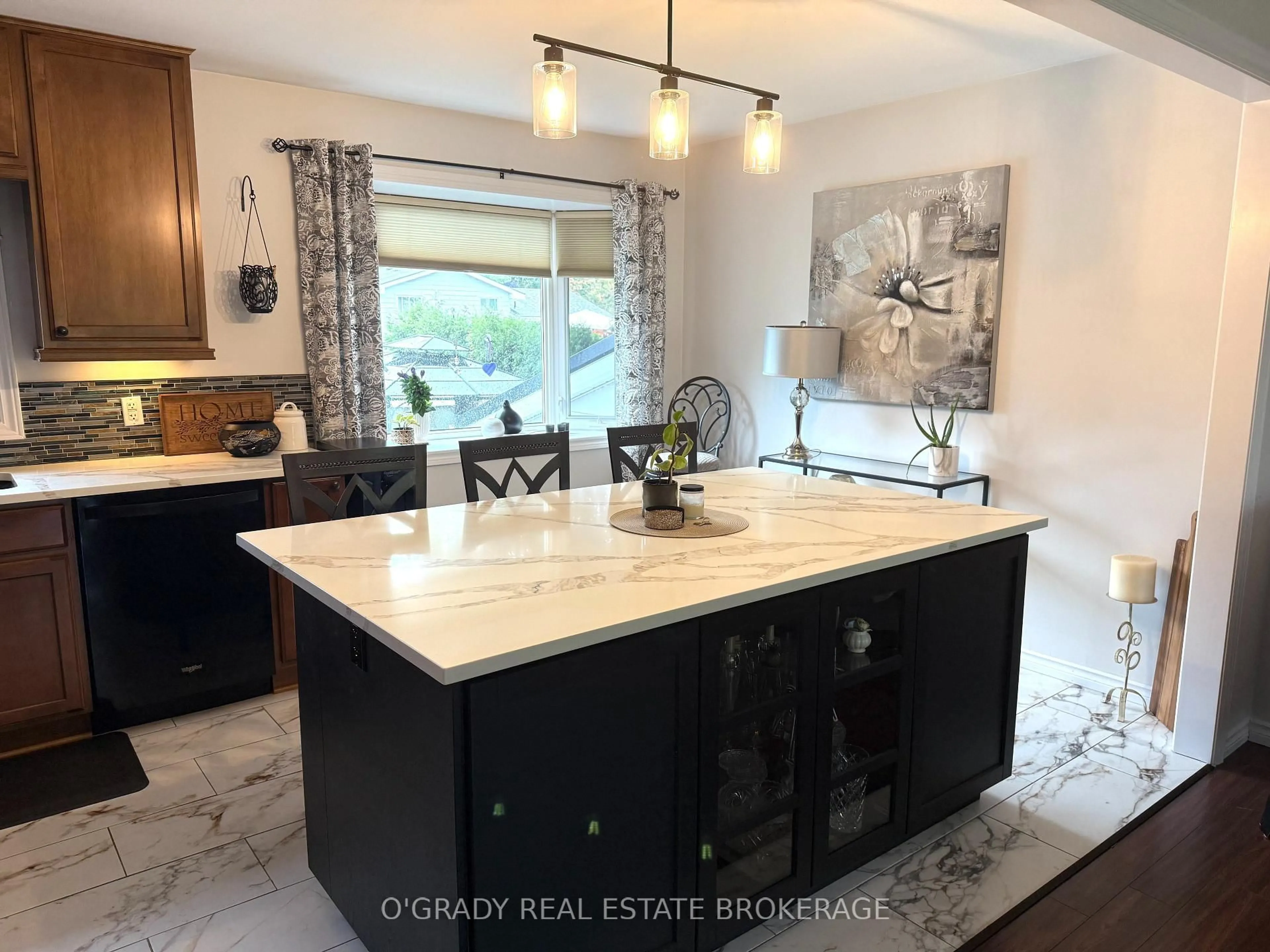 Open concept kitchen, ceramic/tile floor for 47 Meighen Cres, Brockville Ontario K6V 3J8