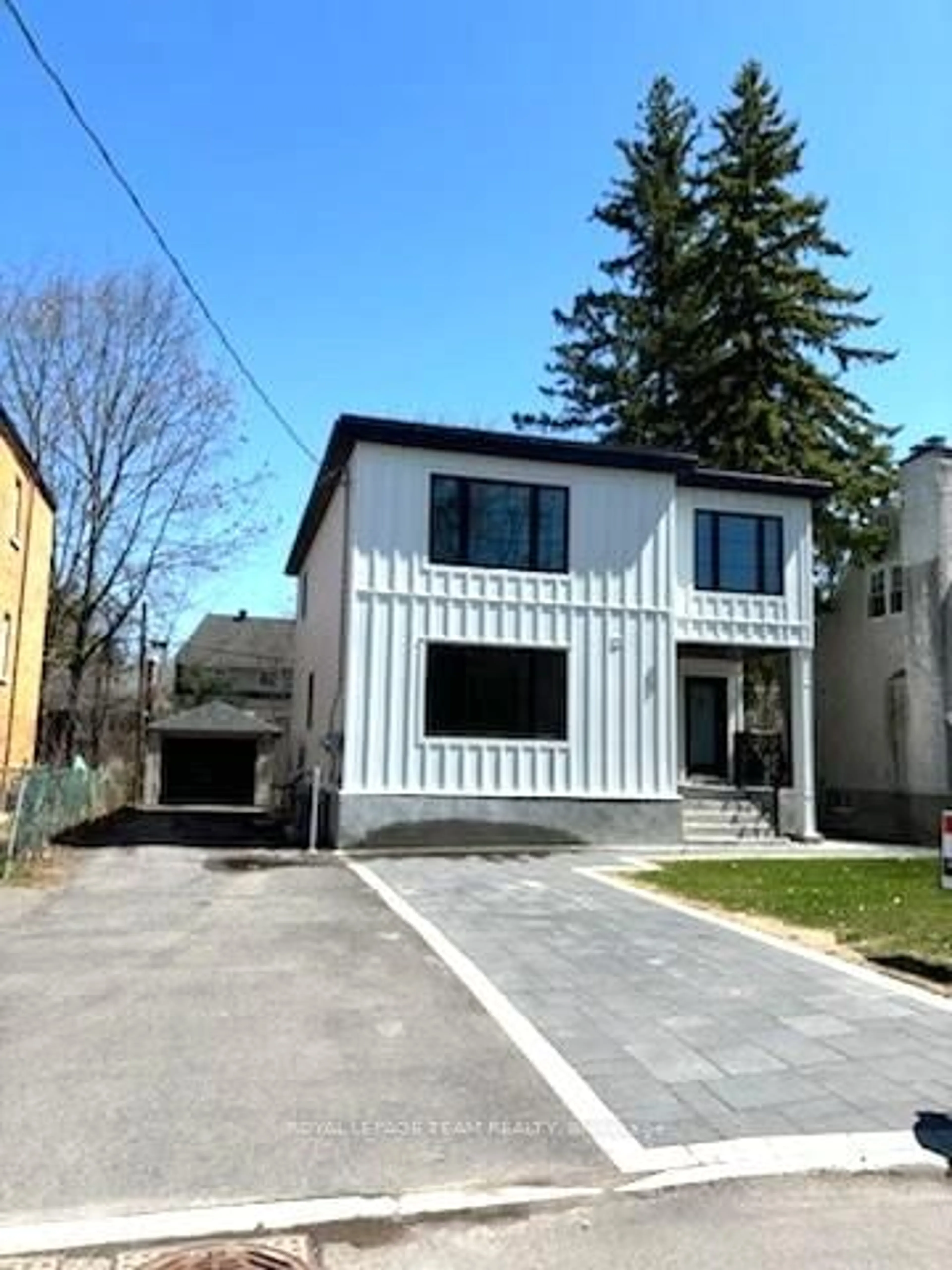 Unknown for 503 Athlone Ave, Ottawa Ontario K1Z 5M9