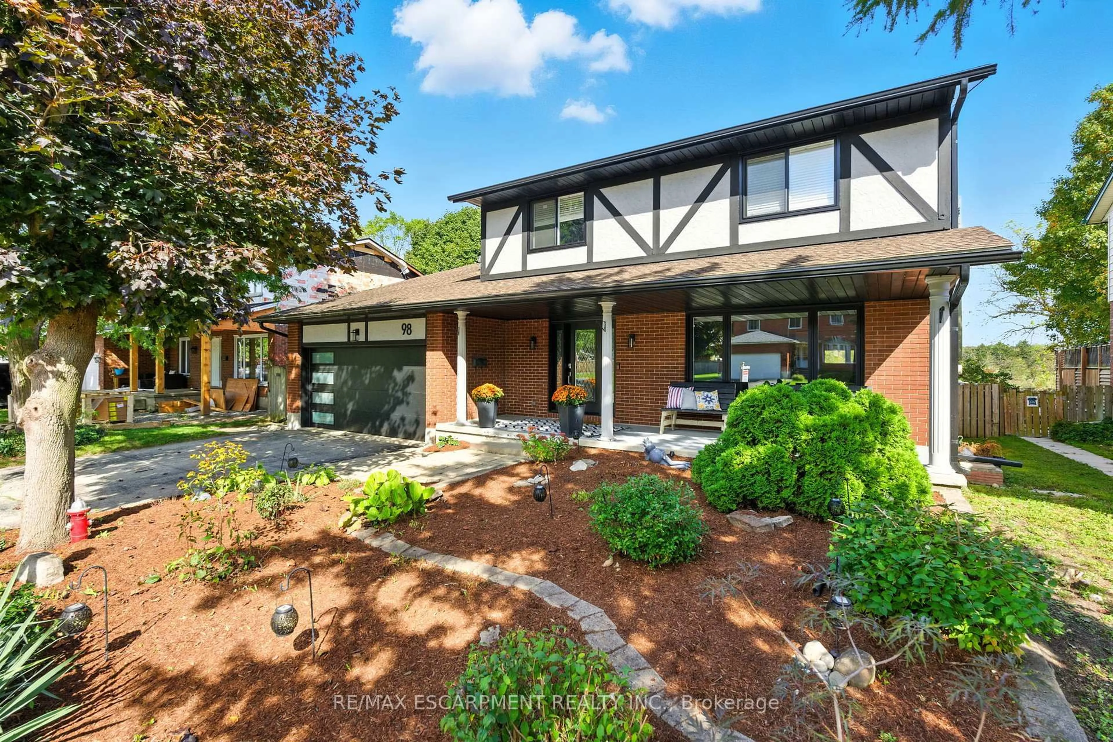 Home with brick exterior material, street for 98 Esther Ave, Cambridge Ontario N1S 4L6