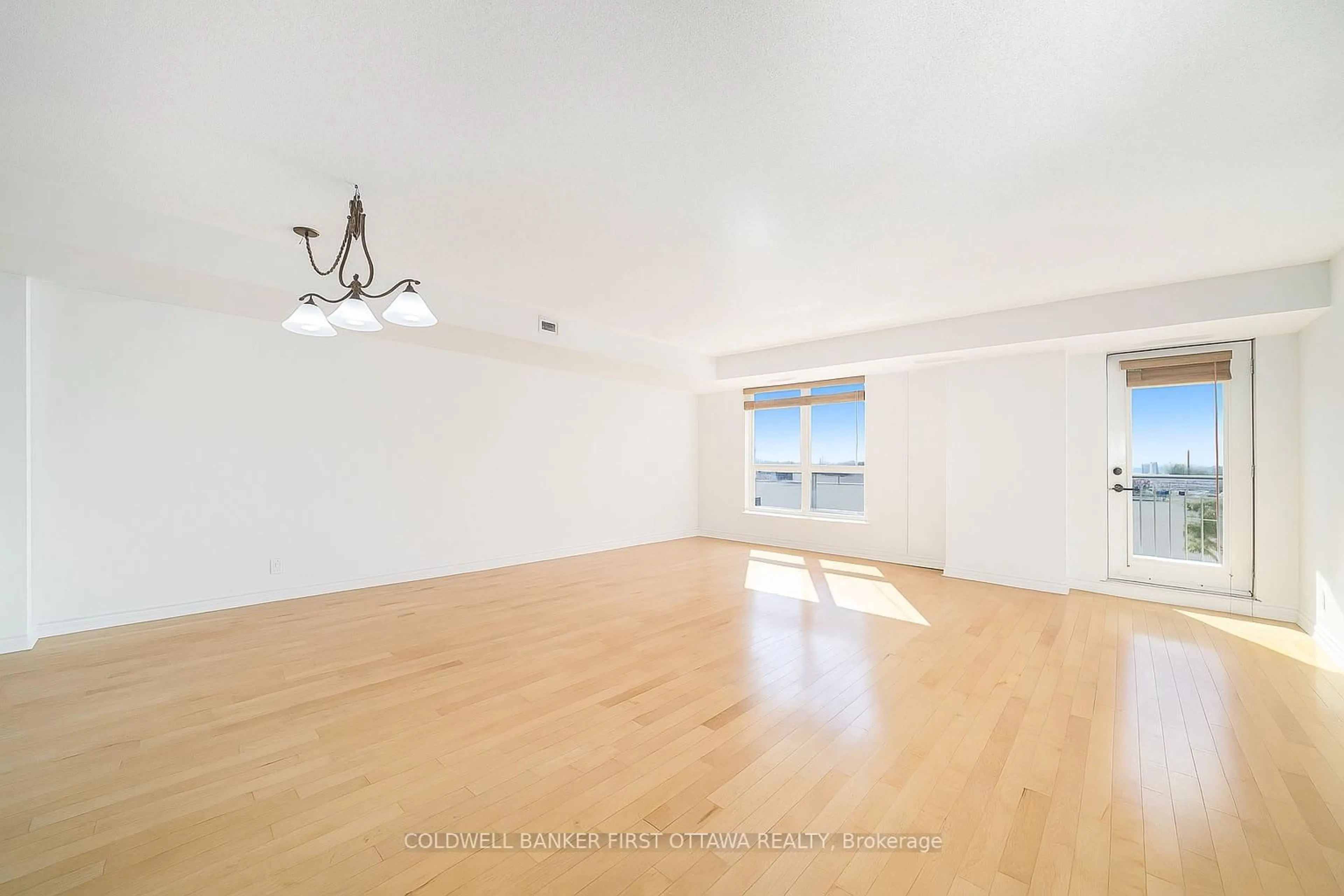 A pic of a room for 120 Grant Carman Dr #403, Ottawa Ontario K2E 1C8