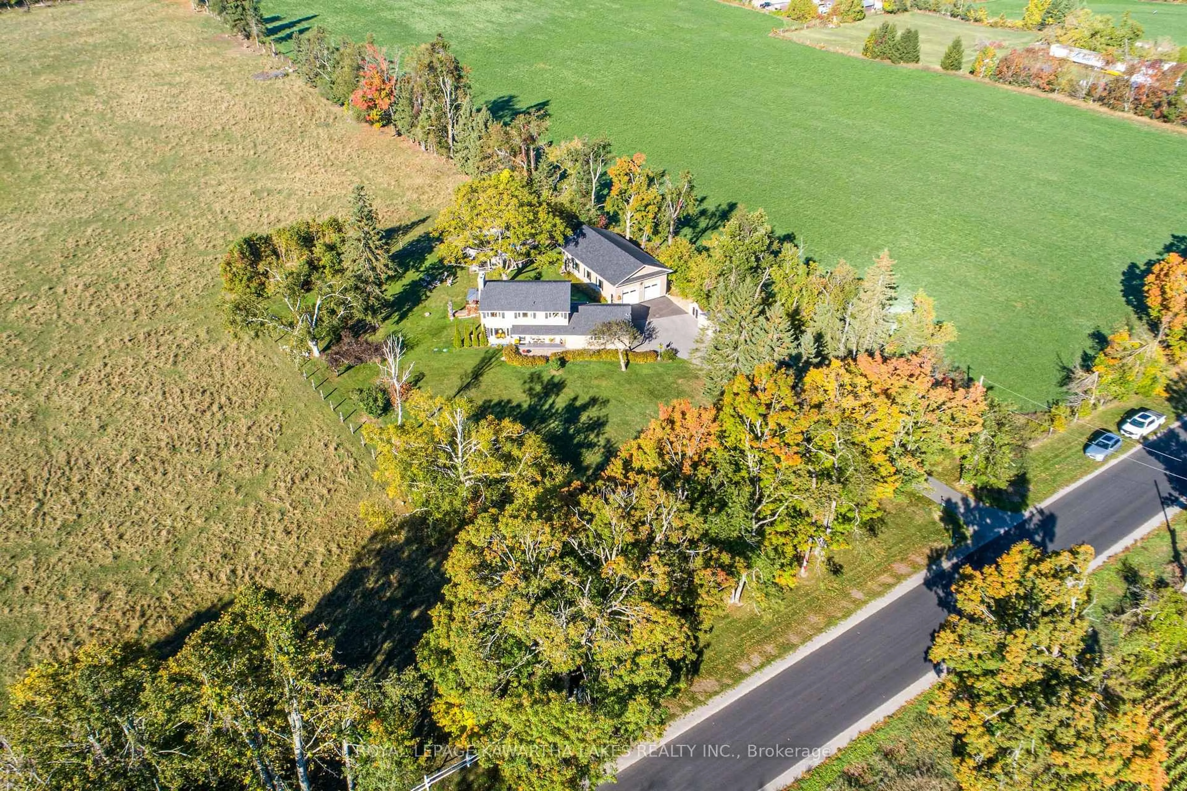 A pic from outside/outdoor area/front of a property/back of a property/a pic from drone, unknown for 2525 Elm Tree Rd, Kawartha Lakes Ontario K9V 4R1