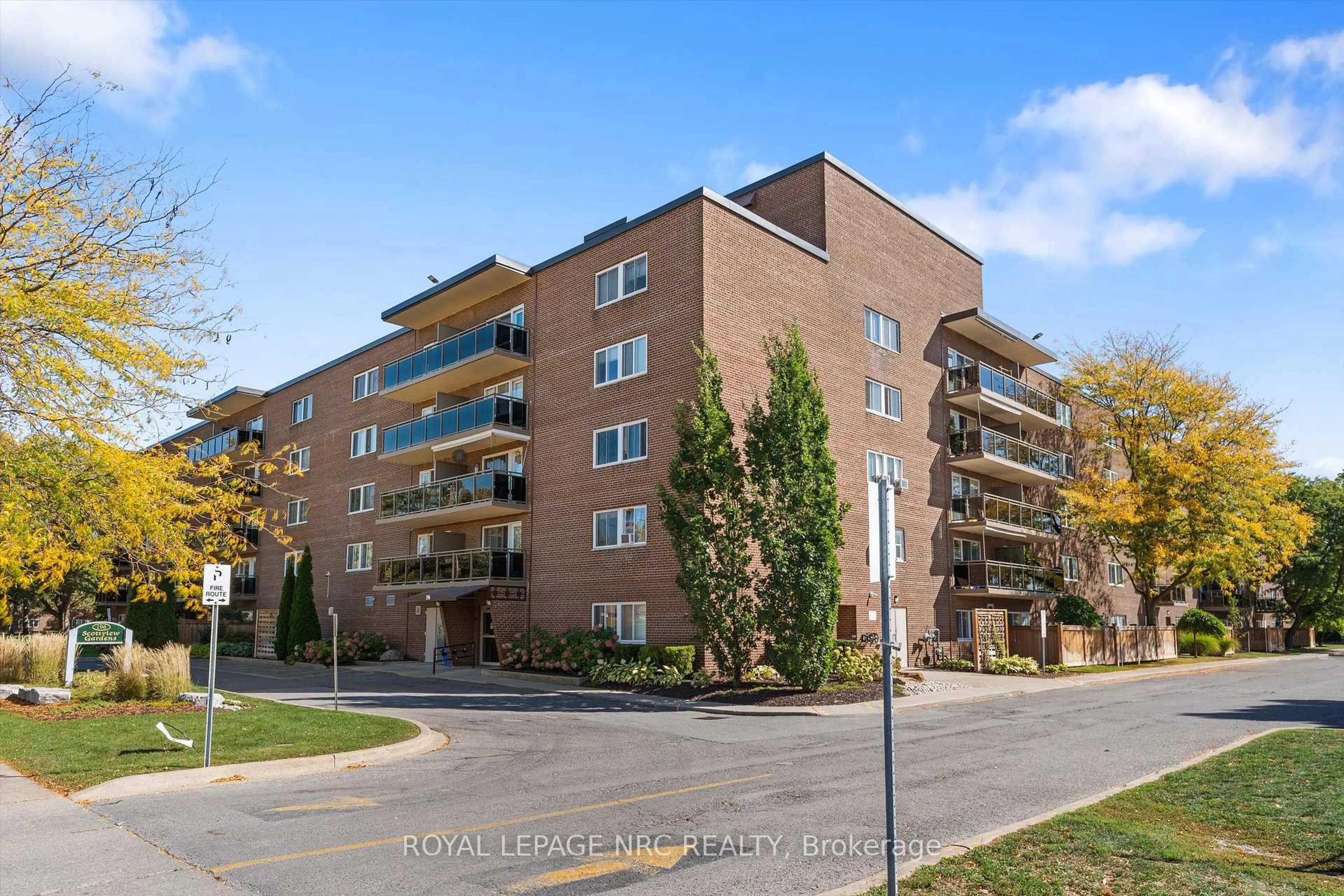 Unknown for 196 Scott St #513, St. Catharines Ontario L2N 5T2