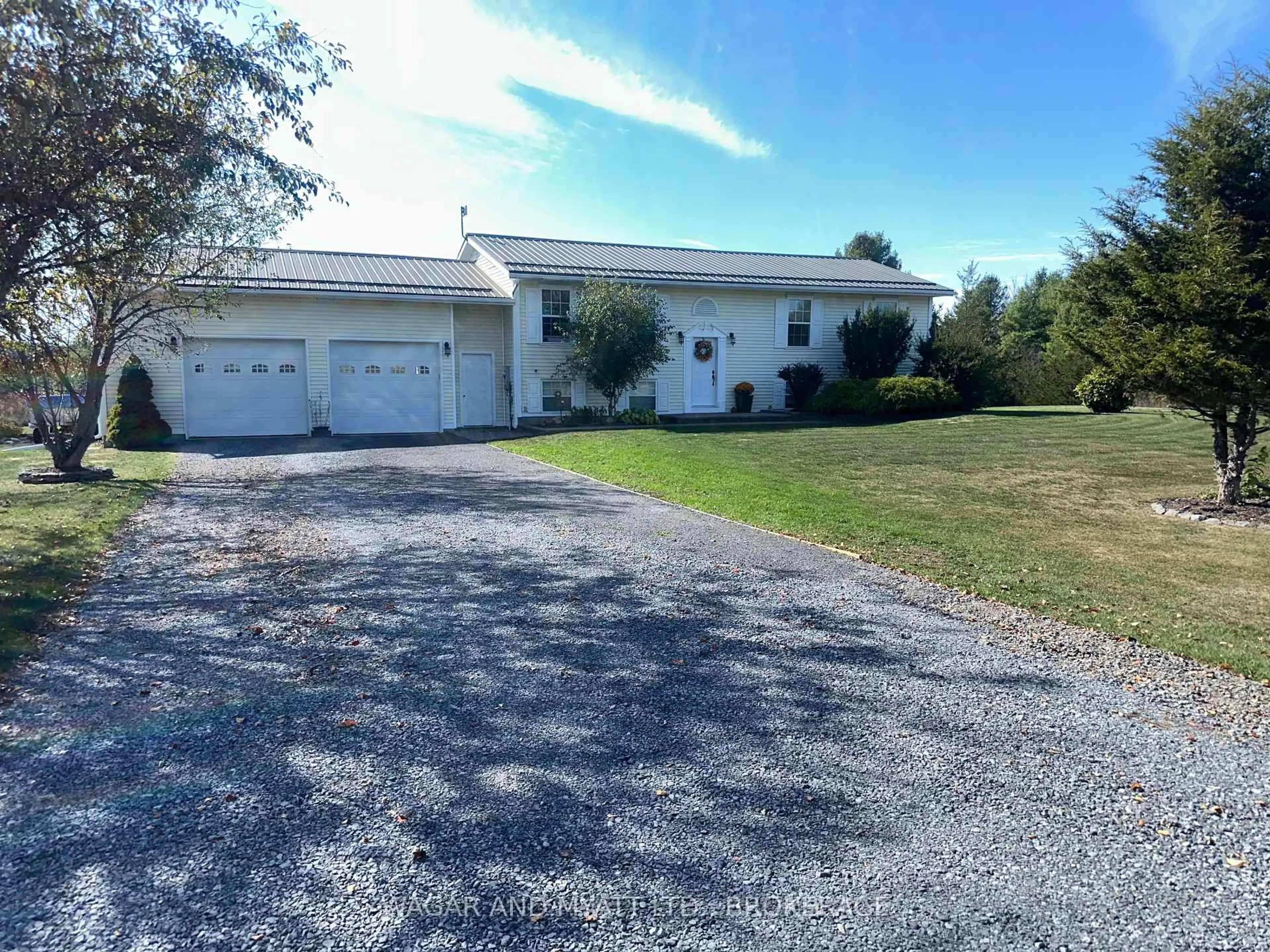 A pic from outside/outdoor area/front of a property/back of a property/a pic from drone, unknown for 120 Pinecrest Rd, Newburgh Ontario K0K 2S0