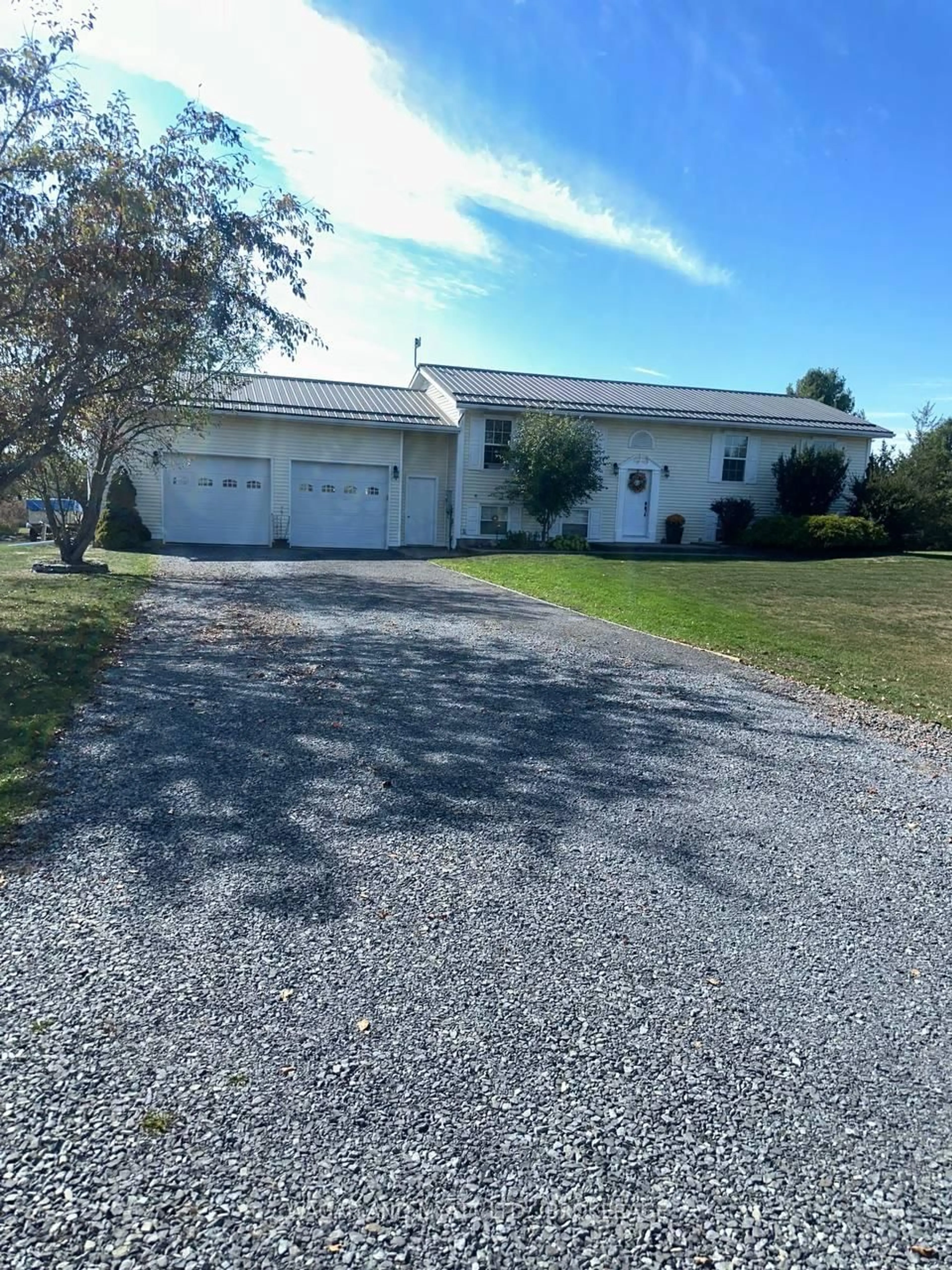 A pic from outside/outdoor area/front of a property/back of a property/a pic from drone, street for 120 Pinecrest Rd, Newburgh Ontario K0K 2S0