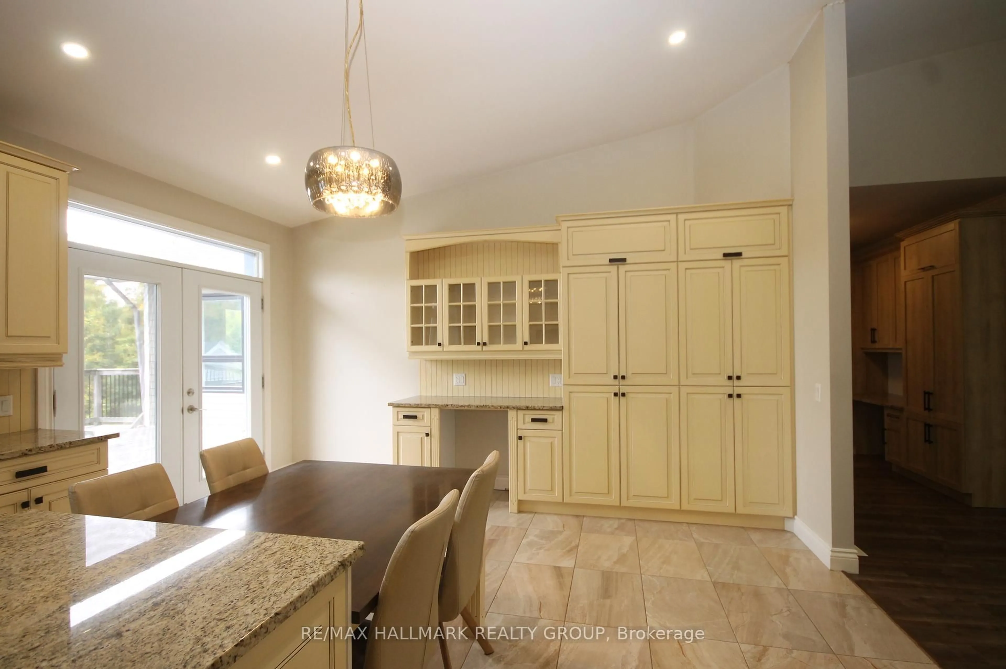 Open concept kitchen, ceramic/tile floor for 4 Mineview Rd, Haley Station Ontario K0J 1Y0
