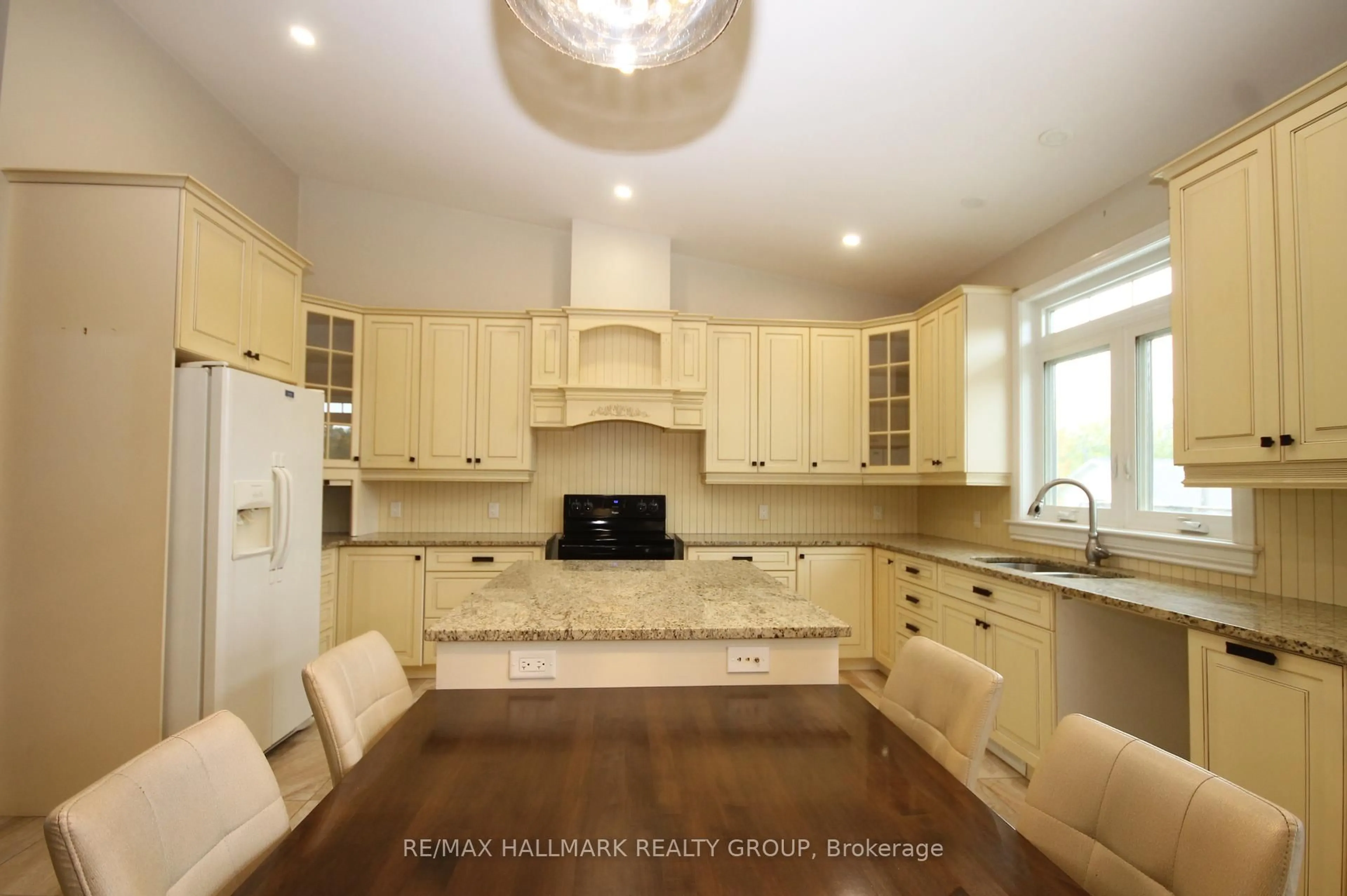 Open concept kitchen, unknown for 4 Mineview Rd, Haley Station Ontario K0J 1Y0