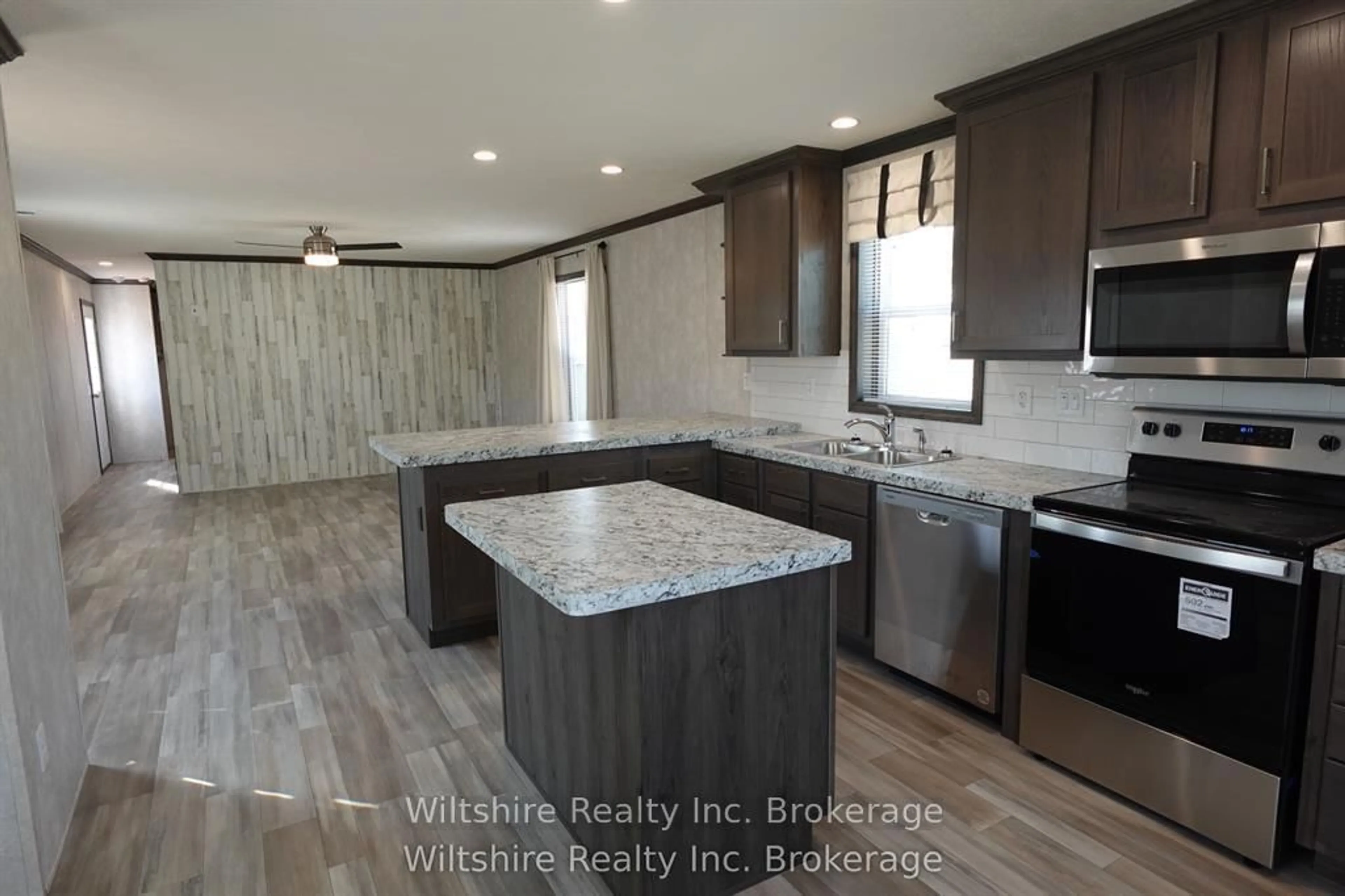 Open concept kitchen, unknown for 11981 Plank Rd (tillsonburg) Rd #9, Bayham Ontario N4G 4G9