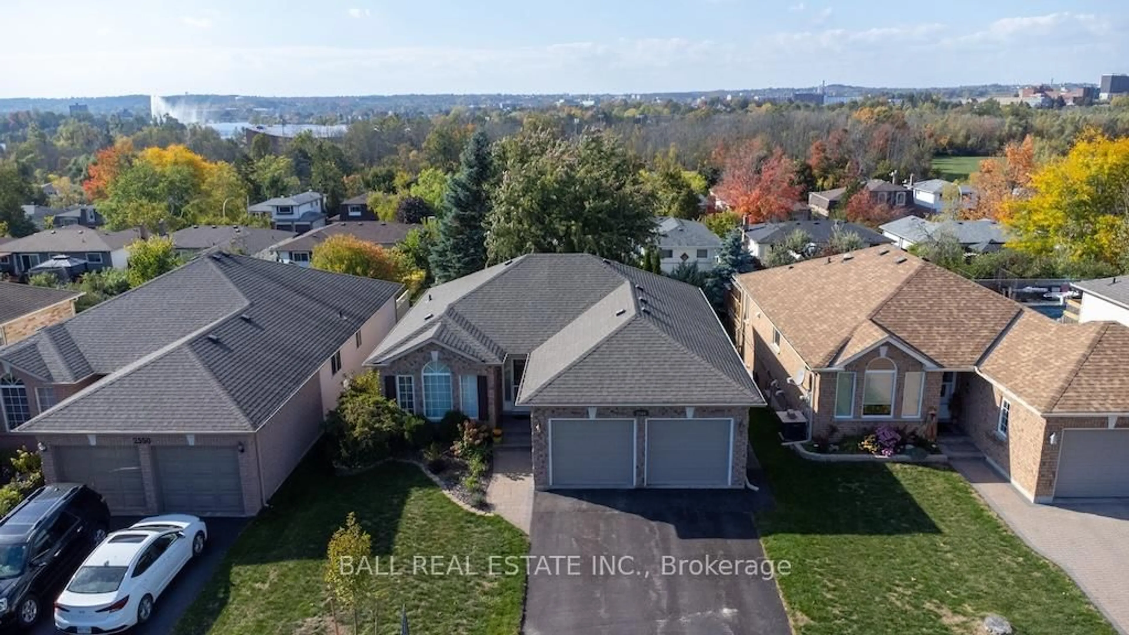 A pic from outside/outdoor area/front of a property/back of a property/a pic from drone, water/lake/river/ocean view for 2546 Marsdale Dr, Peterborough Ontario K9L 1R4