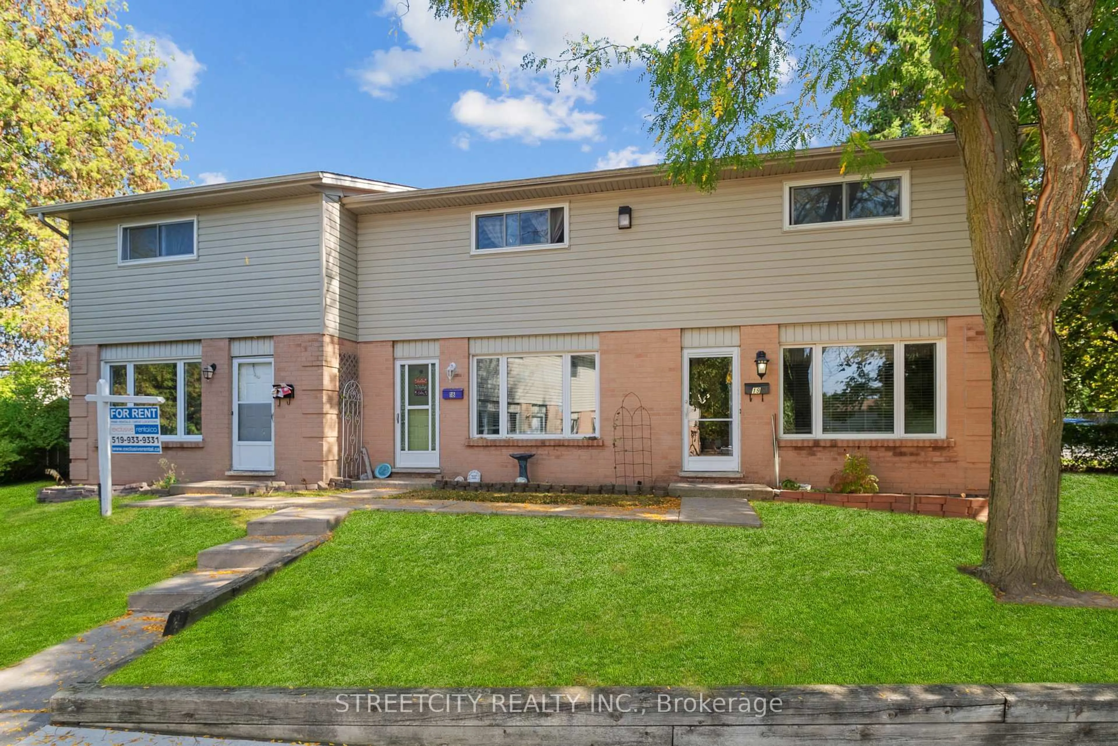 Home with brick exterior material, street for 45 Gatewood Pl #19, London East Ontario N5Y 5A4