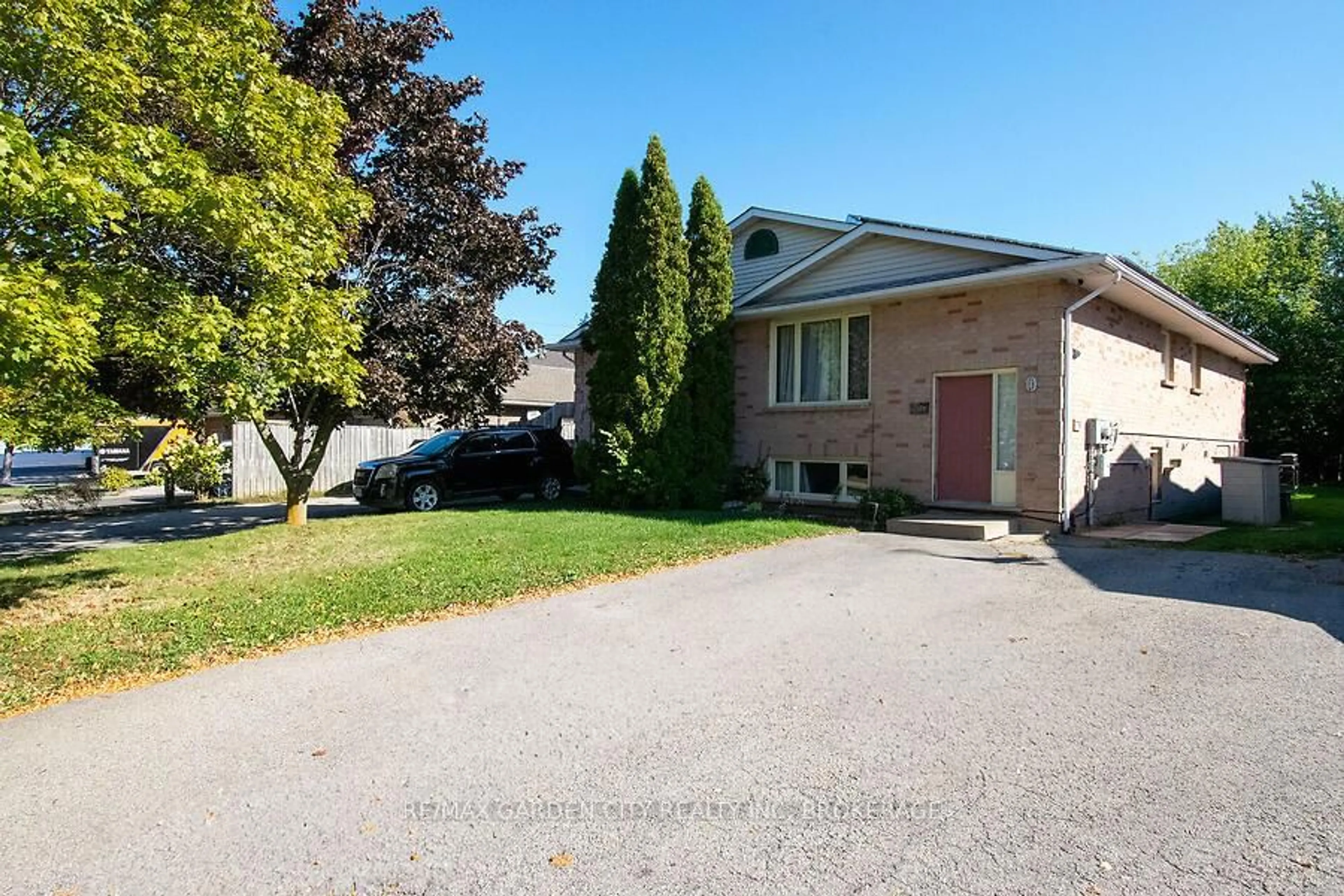 Unknown for 4549 Carriage Rd, Lincoln Ontario L3J 0C2