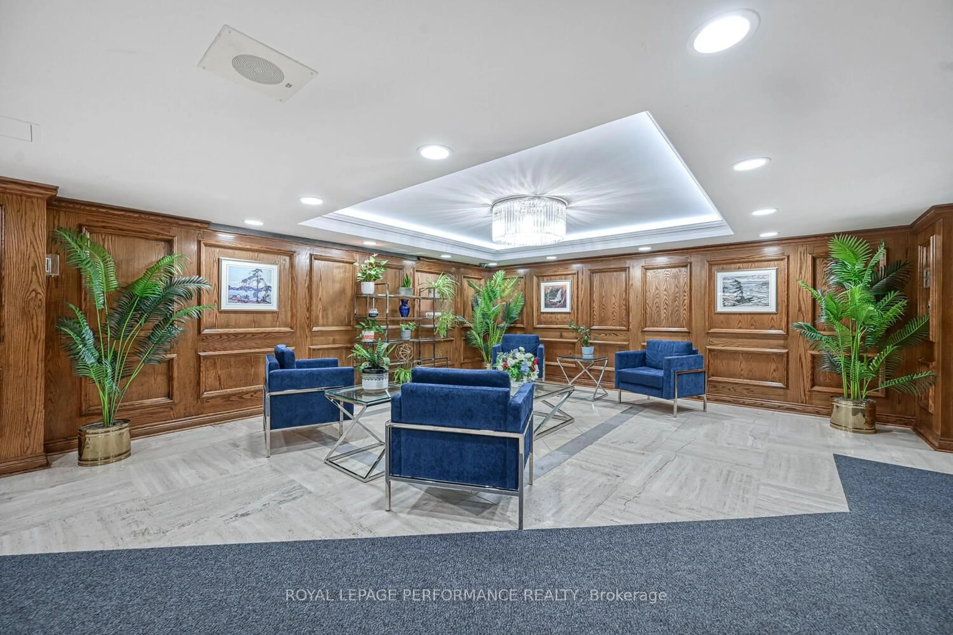 Lobby for 500 Laurier Ave #2103, Ottawa Ontario K1R 5E1