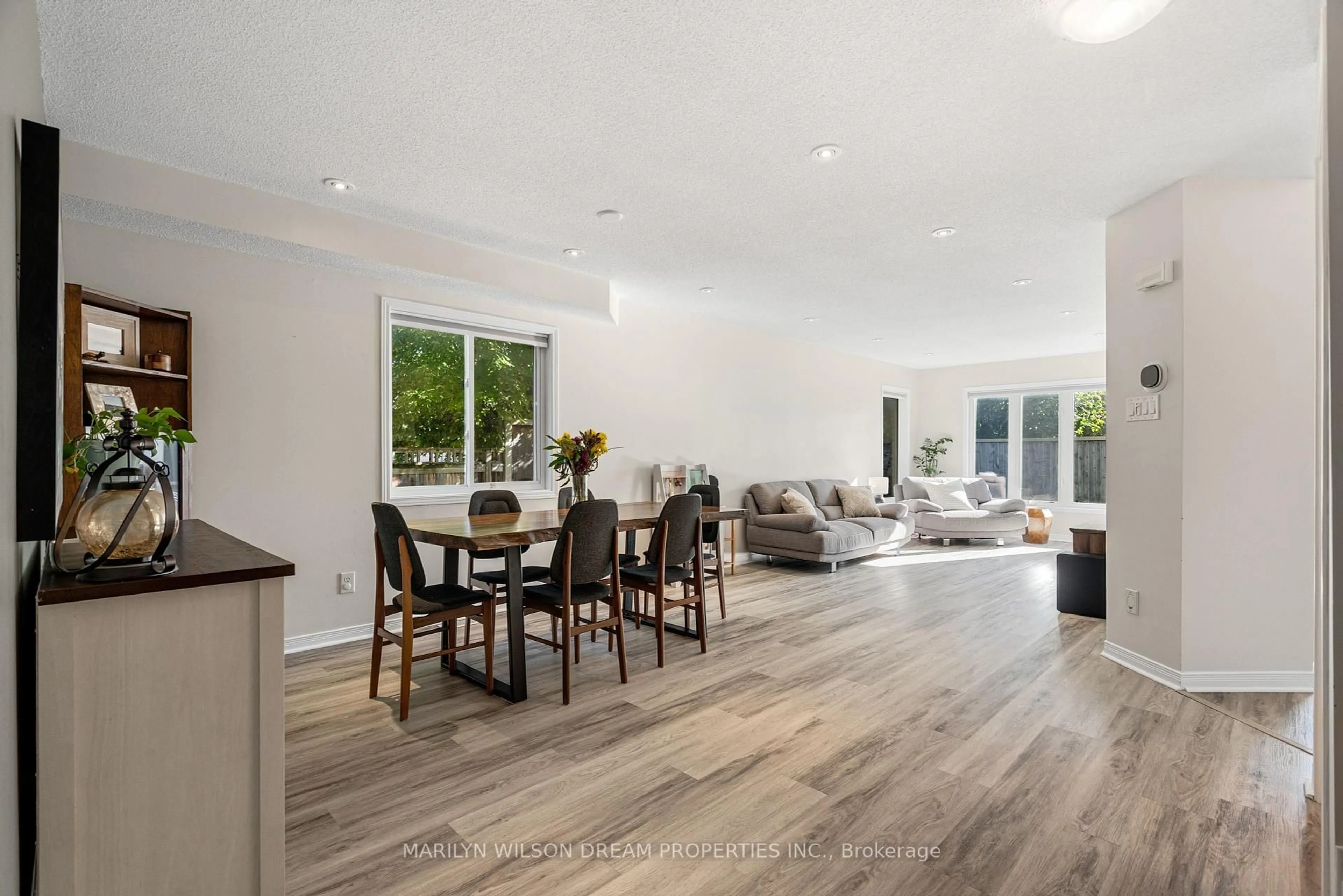 Unknown for 1127 Marconi Ave, Ottawa Ontario K2K 0C6