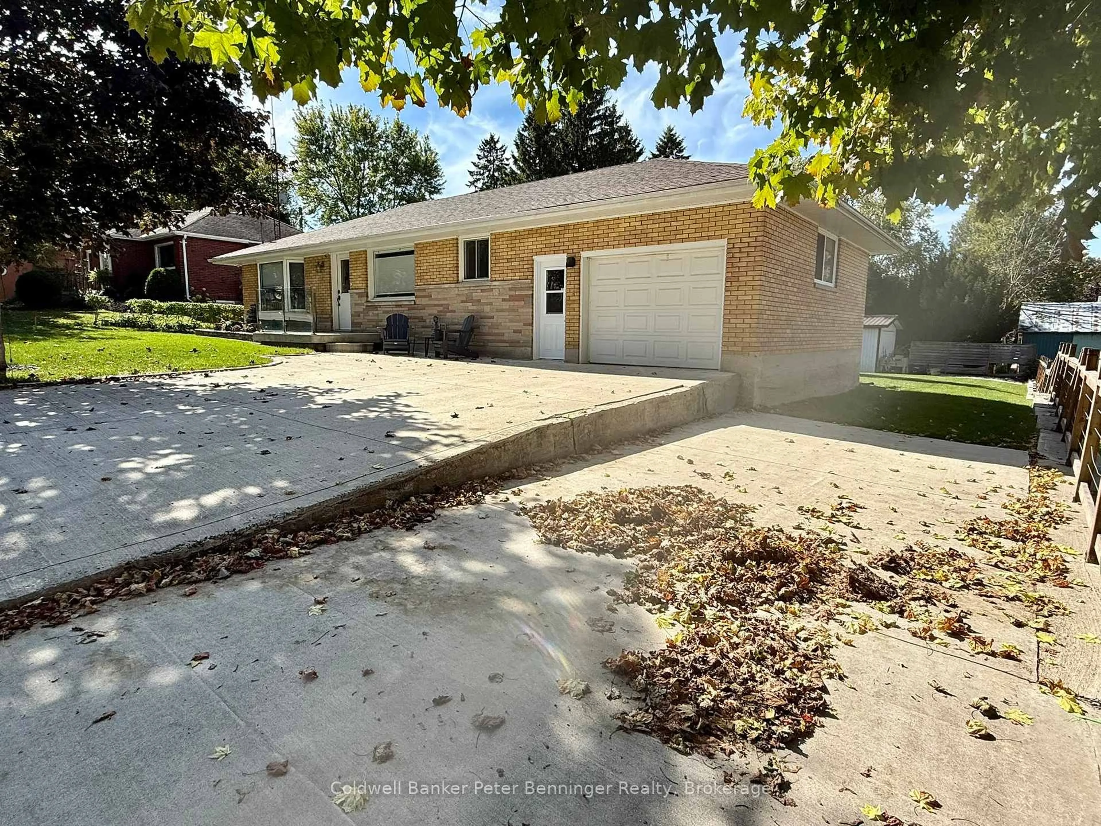 A pic from outside/outdoor area/front of a property/back of a property/a pic from drone, street for 10 Brownlee St, South Bruce Ontario N0G 2S0
