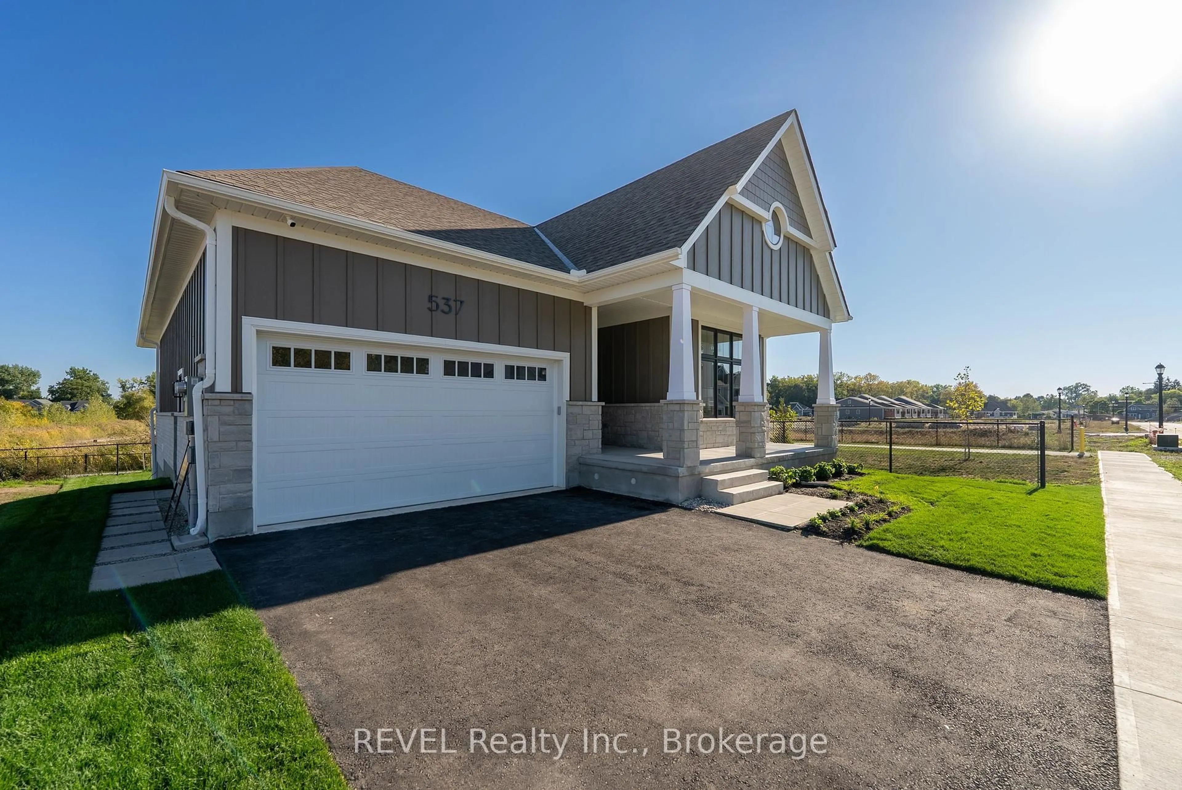 Home with vinyl exterior material, street for Lot 36 Mississauga Ave, Fort Erie Ontario L2A 1C2
