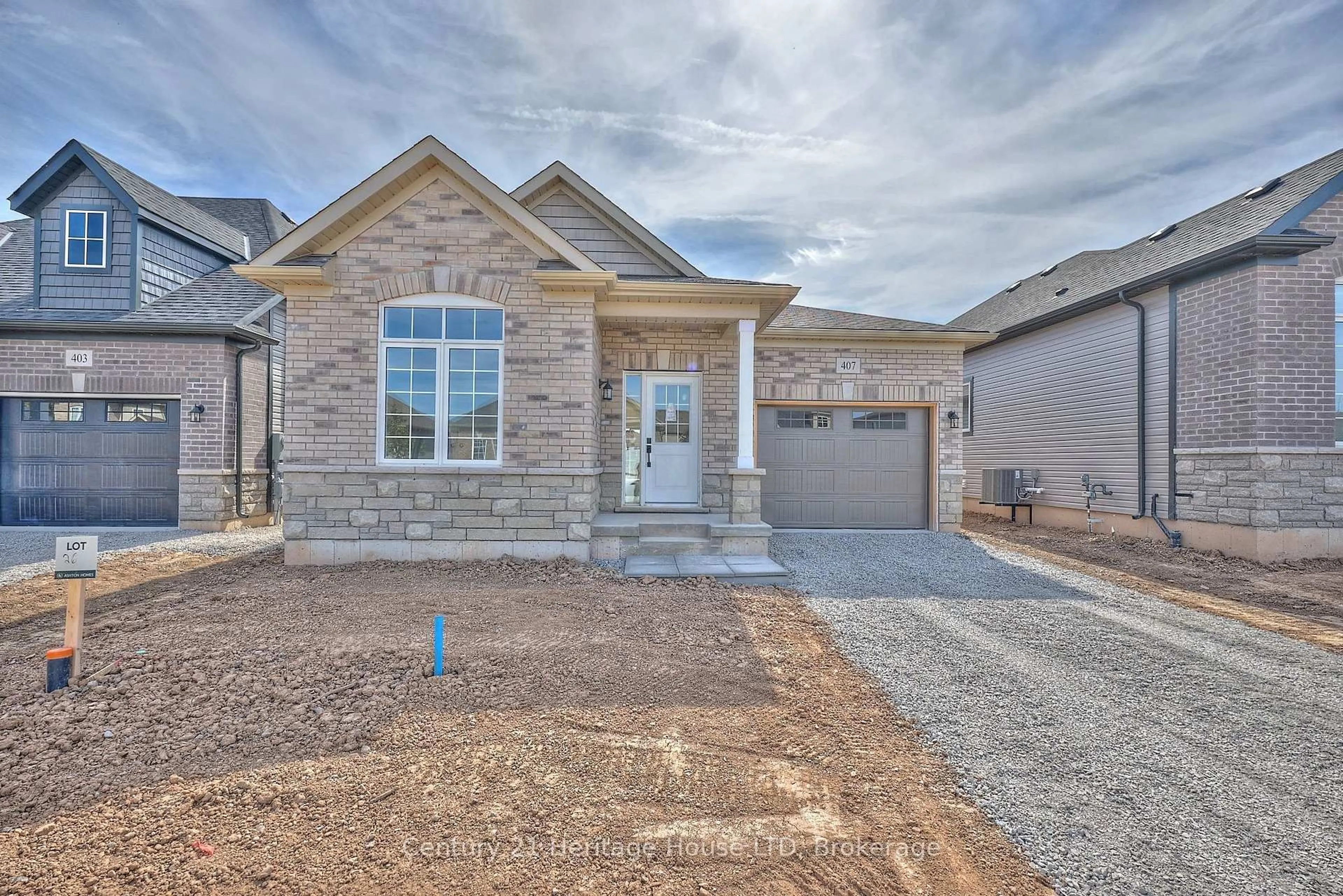Home with brick exterior material, street for 407 Louisa St, Fort Erie Ontario L2A 6T6