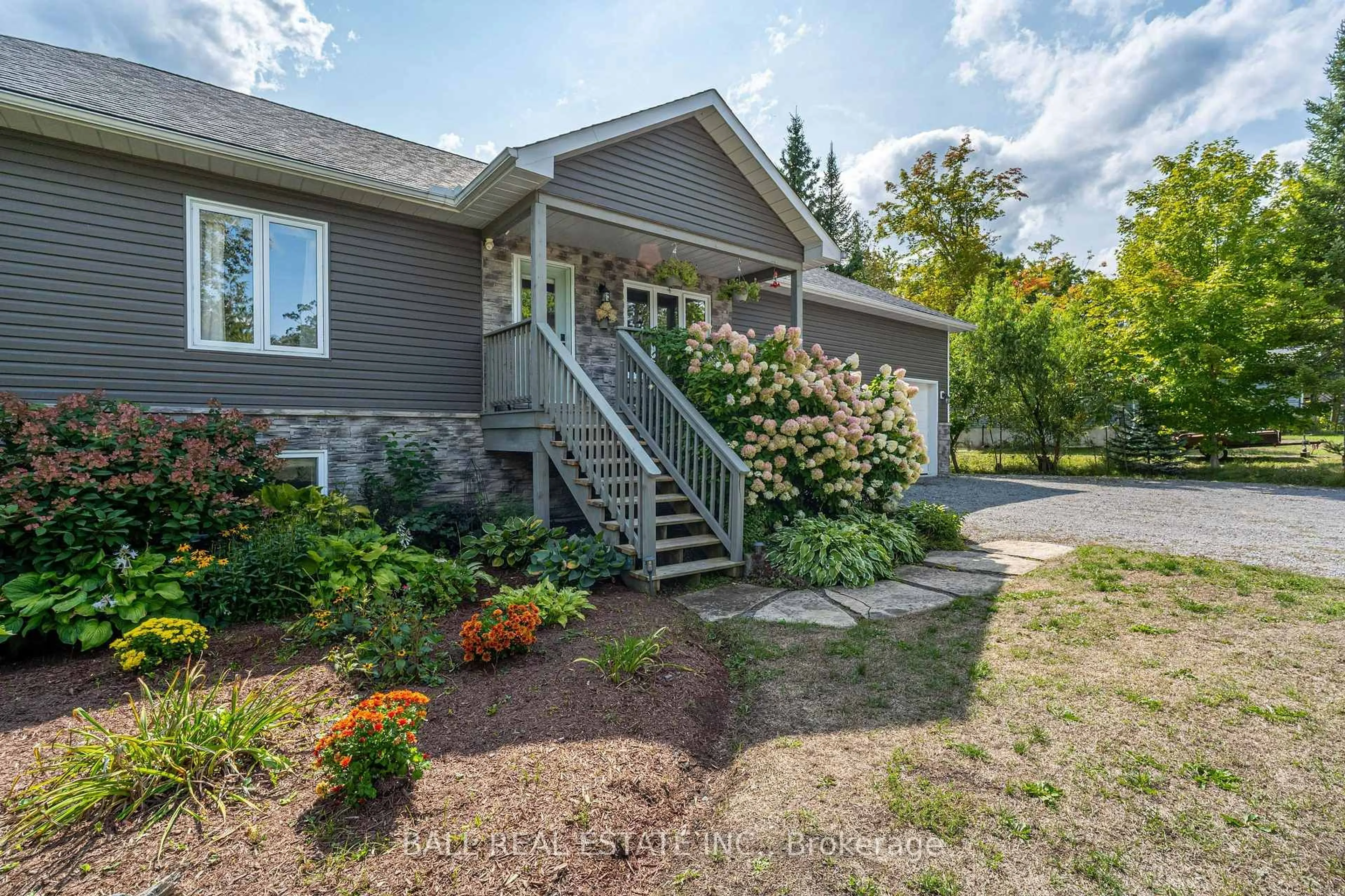 Unknown for 47 Sumcot Dr, Trent Lakes Ontario K0L 1J0