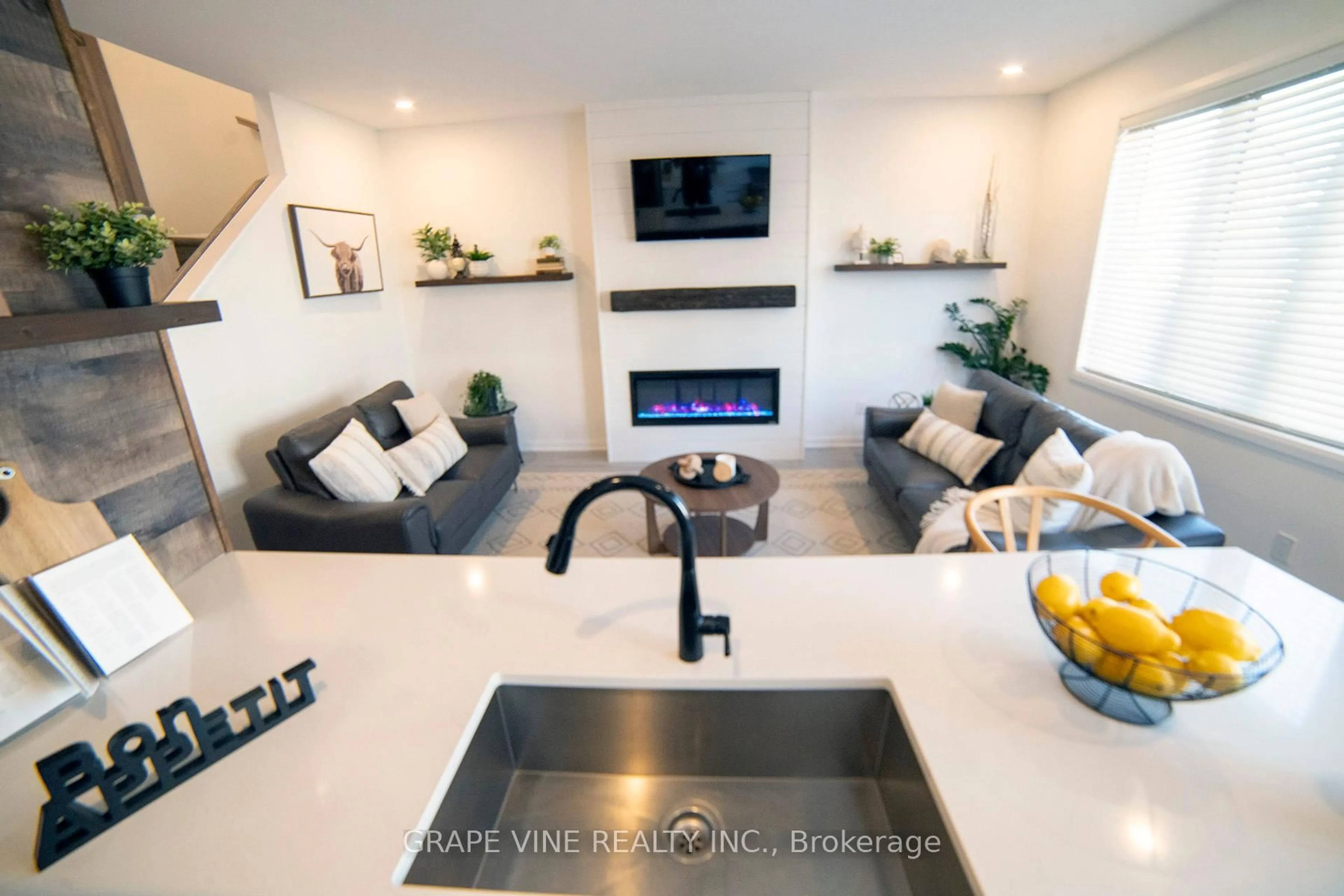 Open concept kitchen, ceramic/tile floor for 2057 Caltra Cres, Ottawa Ontario K2J 6V4