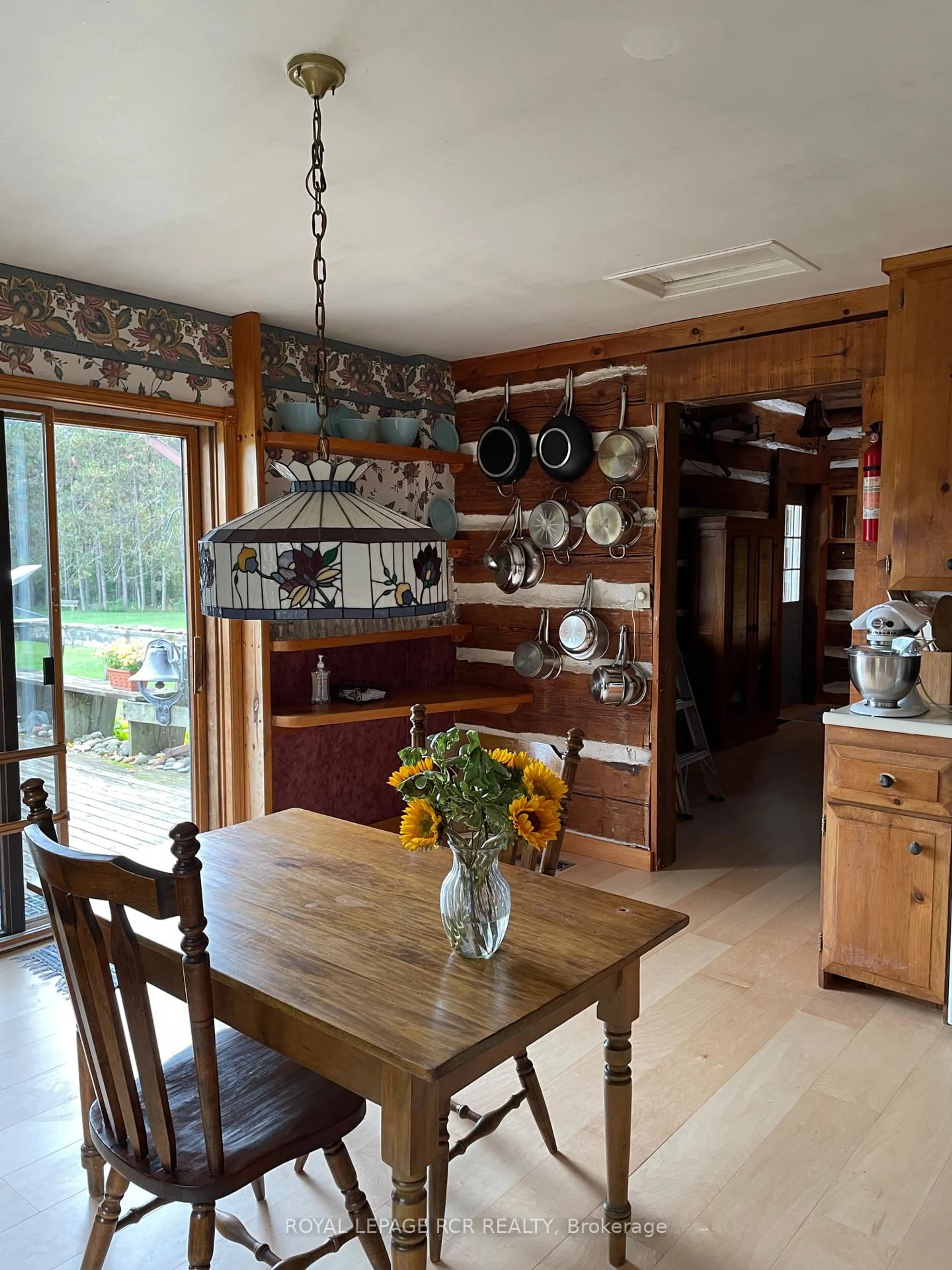 Dining room, unknown for 875122 5th Line, Mono Ontario L9W 6A9