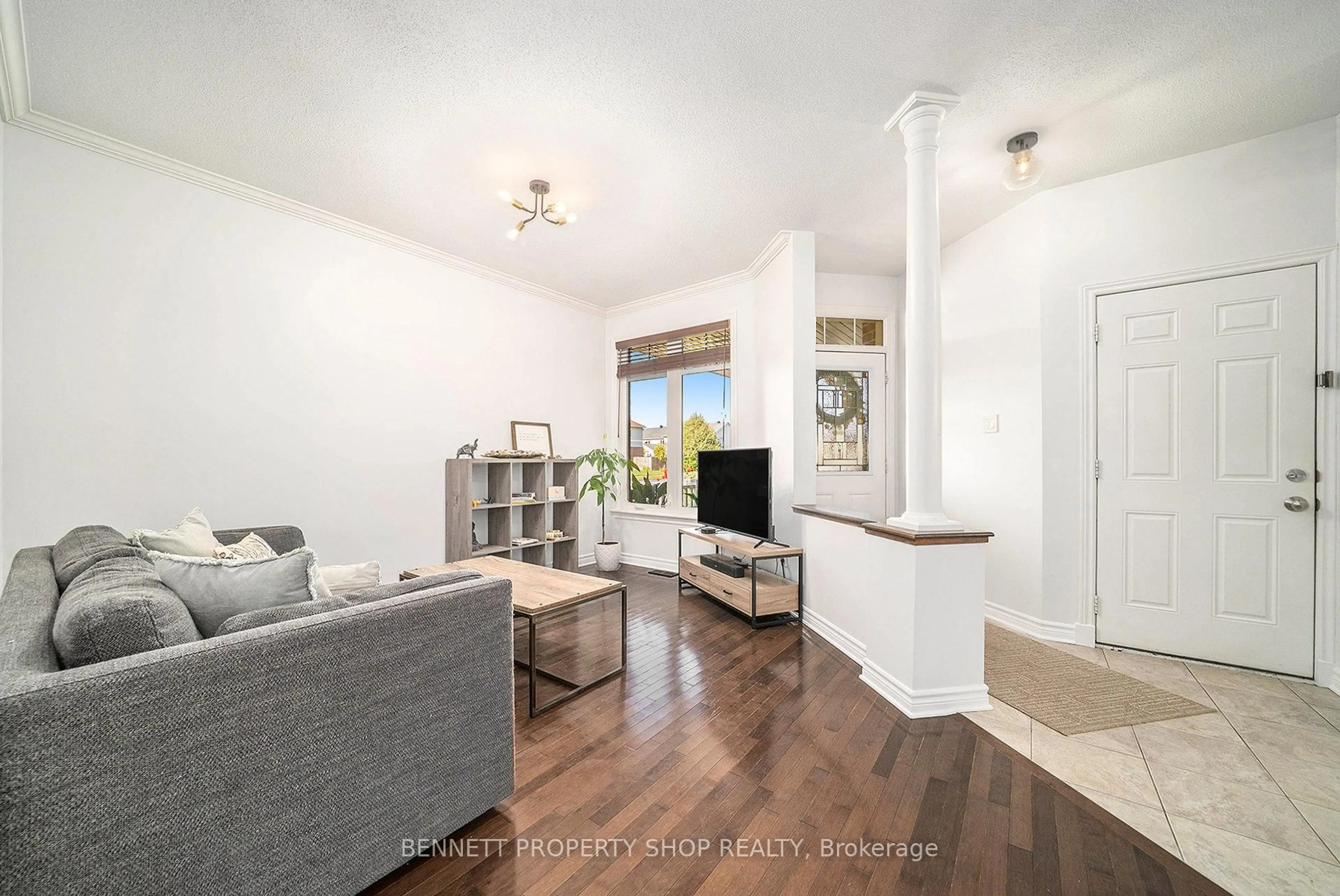 Living room with furniture, unknown for 167 Portrush Ave, Ottawa Ontario K2J 5J4