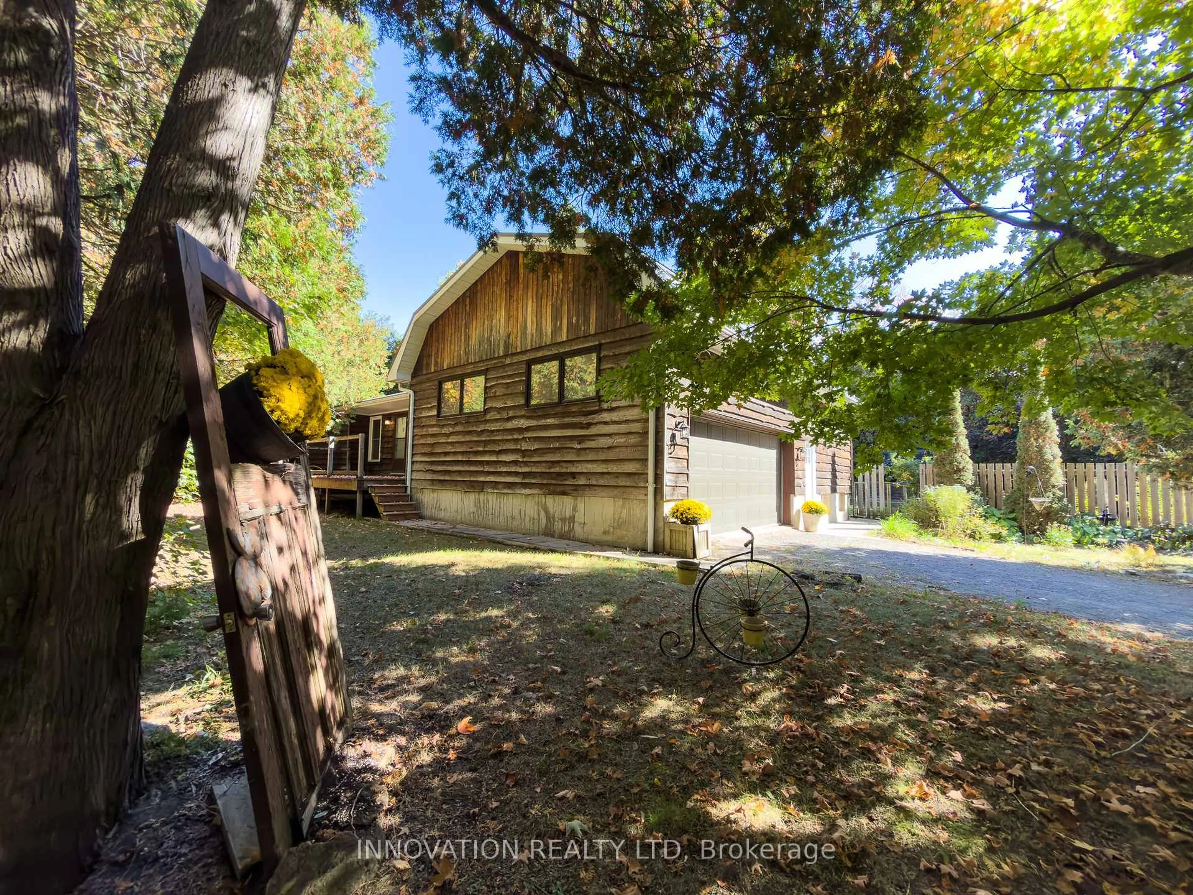 A pic from outside/outdoor area/front of a property/back of a property/a pic from drone, forest/trees view for 545 Richmond Rd, Ashton Ontario K0A 1B0