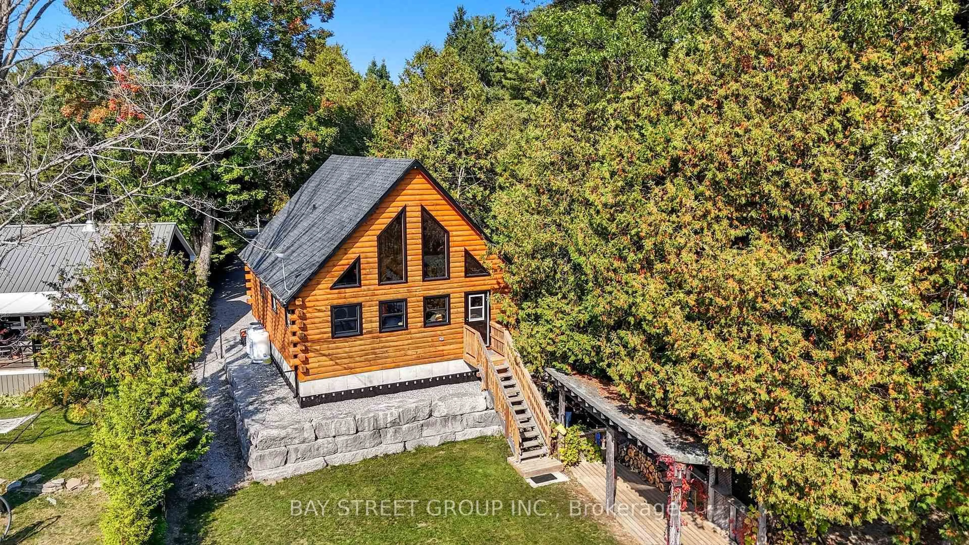 A pic from outside/outdoor area/front of a property/back of a property/a pic from drone, unknown for 50 River Bend Dr, Kawartha Lakes Ontario K0M 1C0