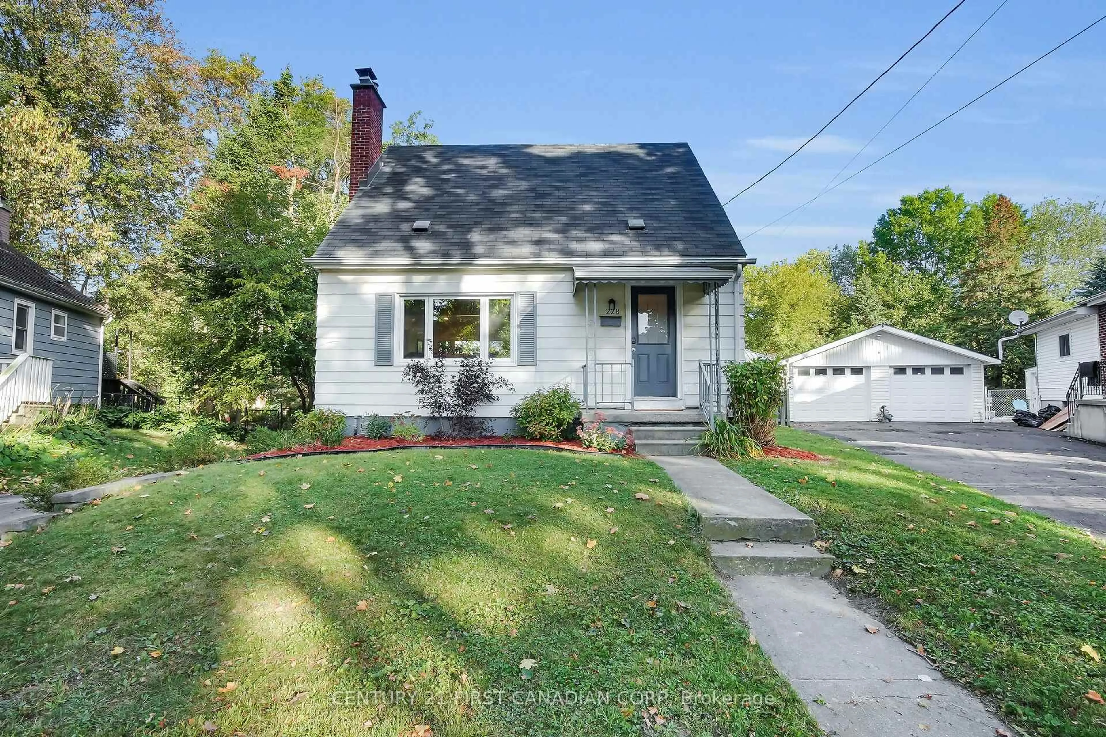 Unknown for 228 Fellner Ave, London East Ontario N5W 4H5