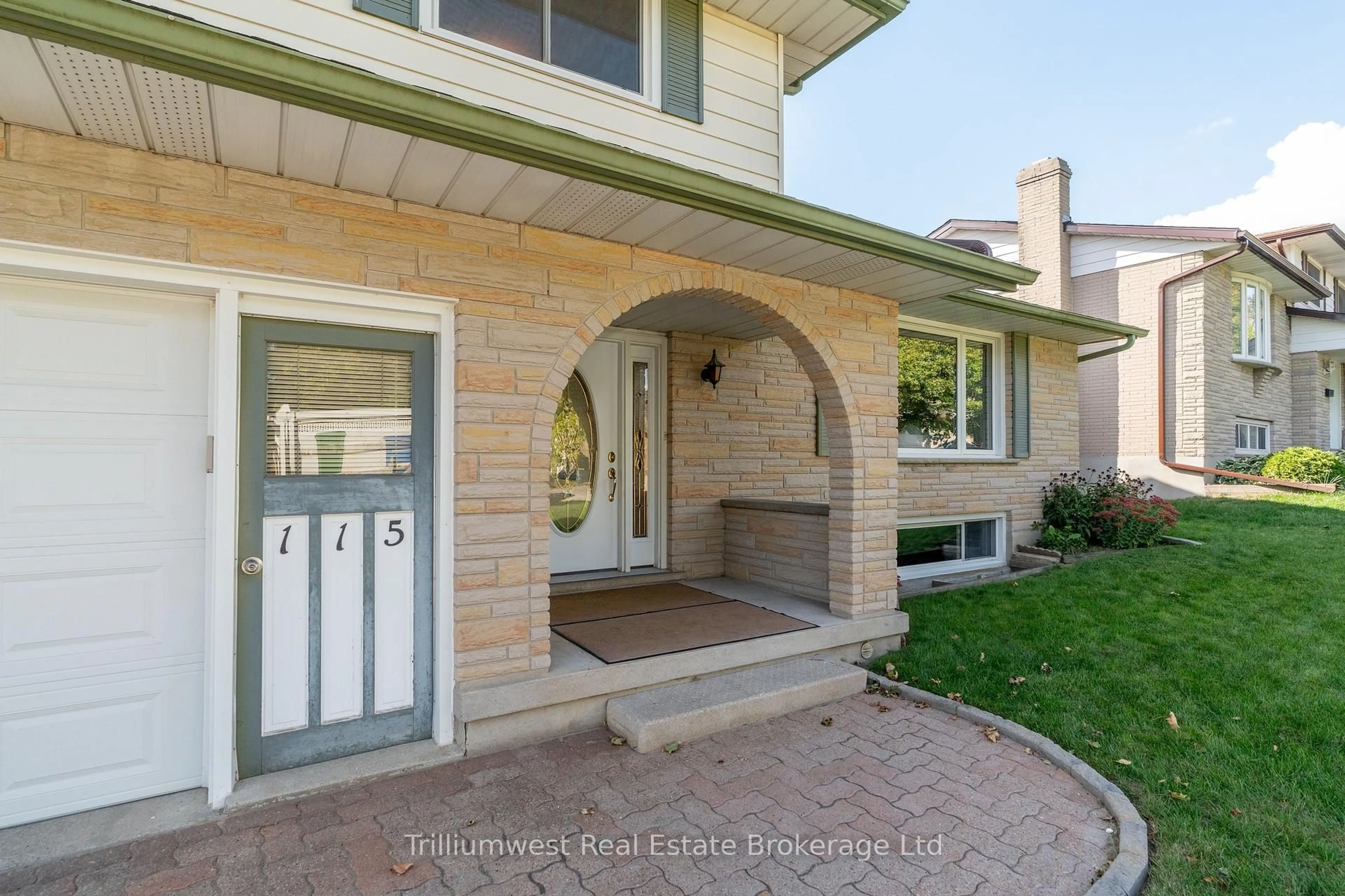 Home with brick exterior material, street for 115 White Pine Cres, Waterloo Ontario N2V 1B3