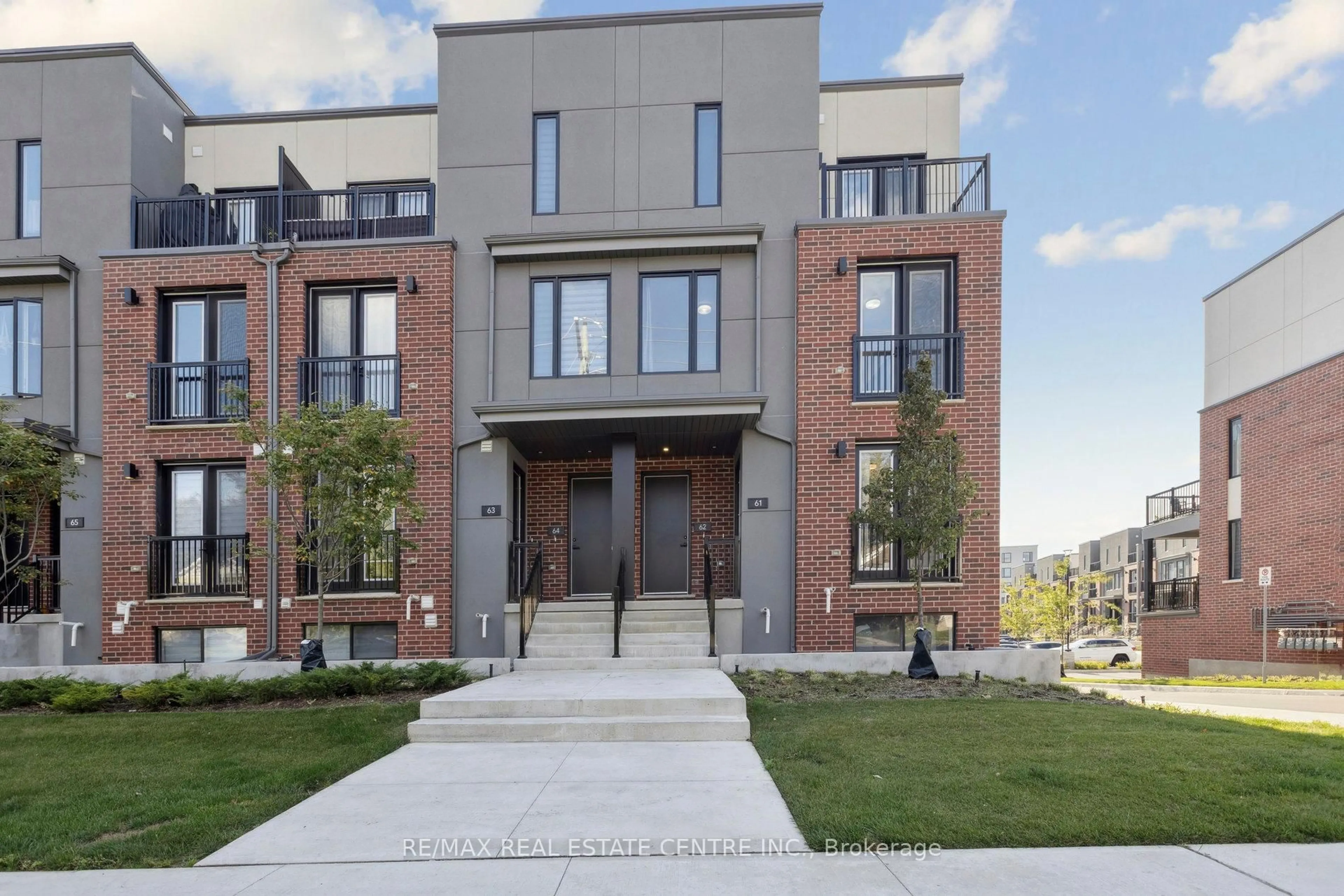 Home with brick exterior material, street for 99 Roger St #62, Waterloo Ontario N2J 0G1